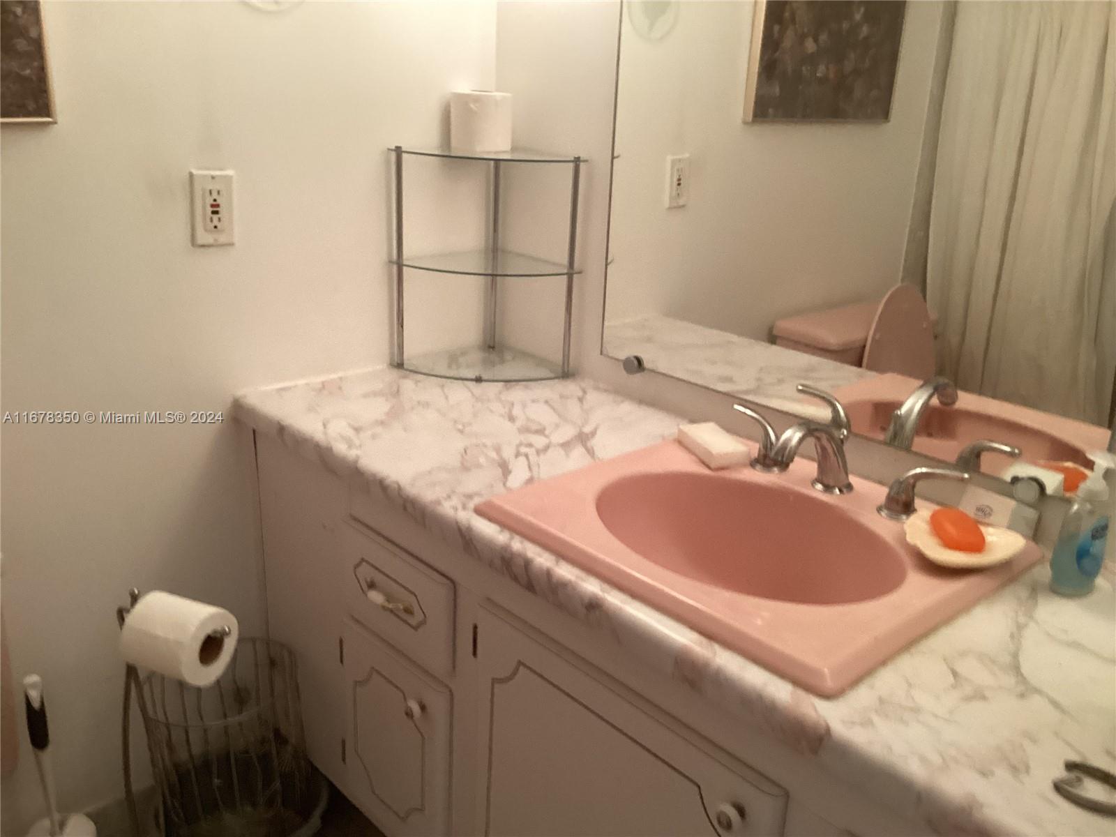 200 Diplomat Pkwy #719, Hallandale Beach, Florida image 27