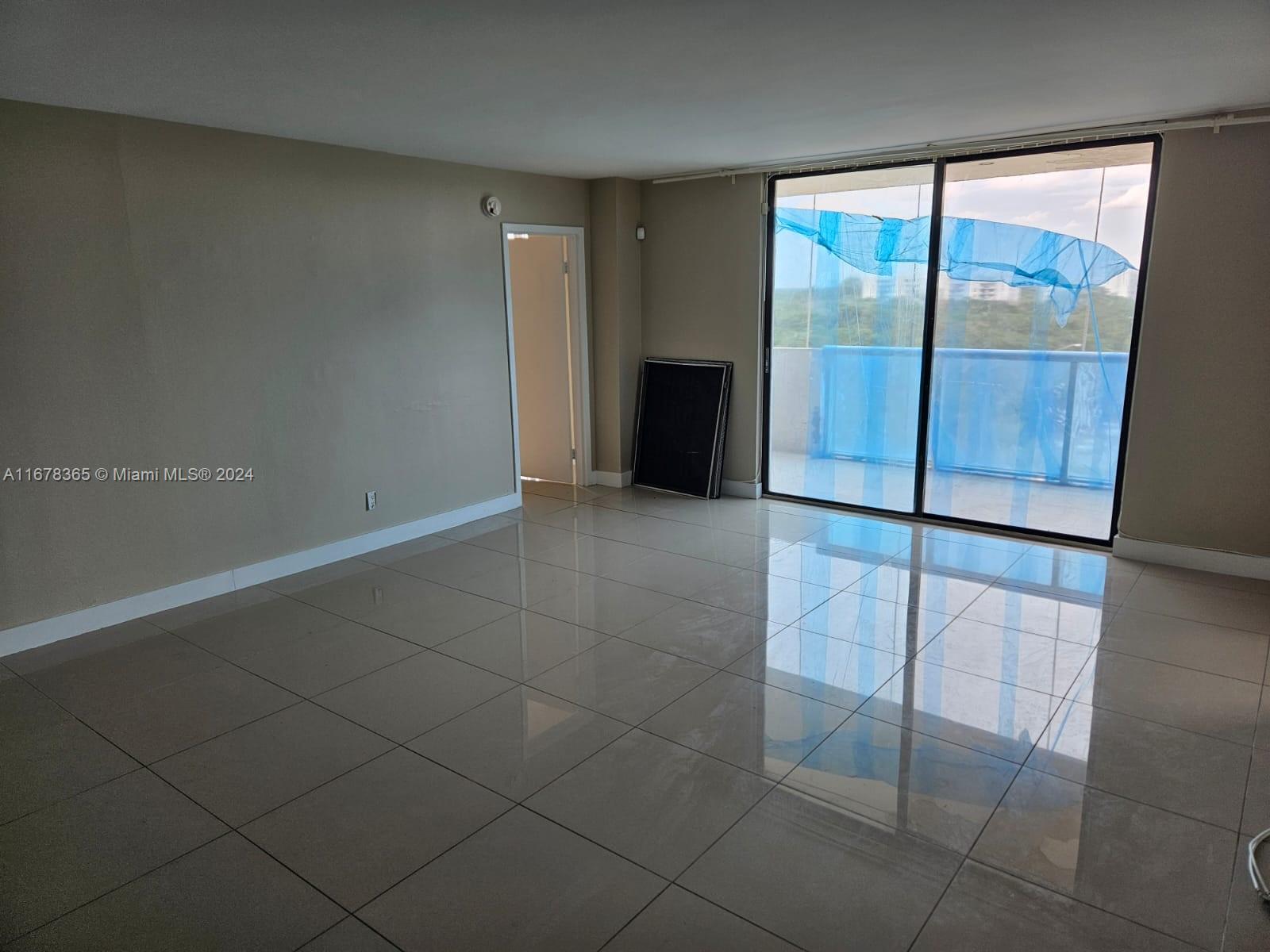 13499 Biscayne Blvd #805, North Miami, Florida image 2