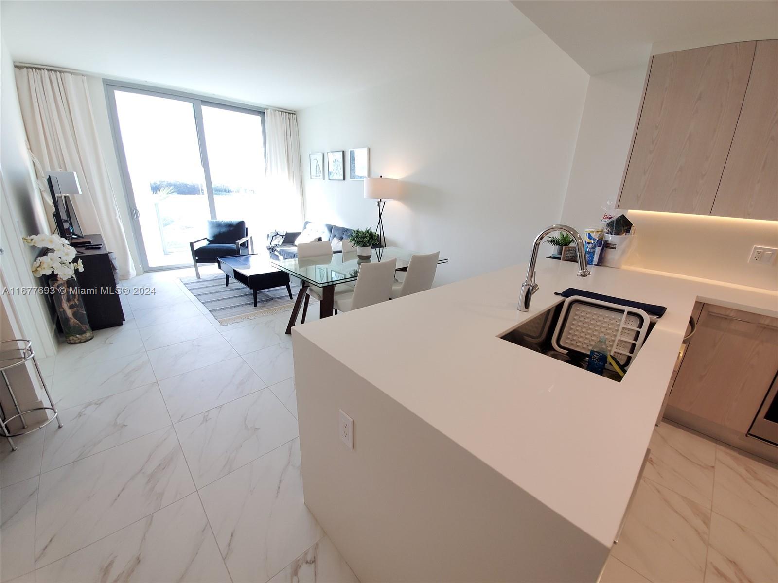 2000 Metropica Way #305, Sunrise, Florida image 10