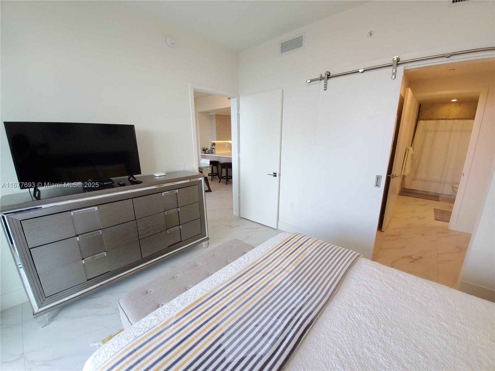 2000 Metropica Way #305, Sunrise, Florida image 30