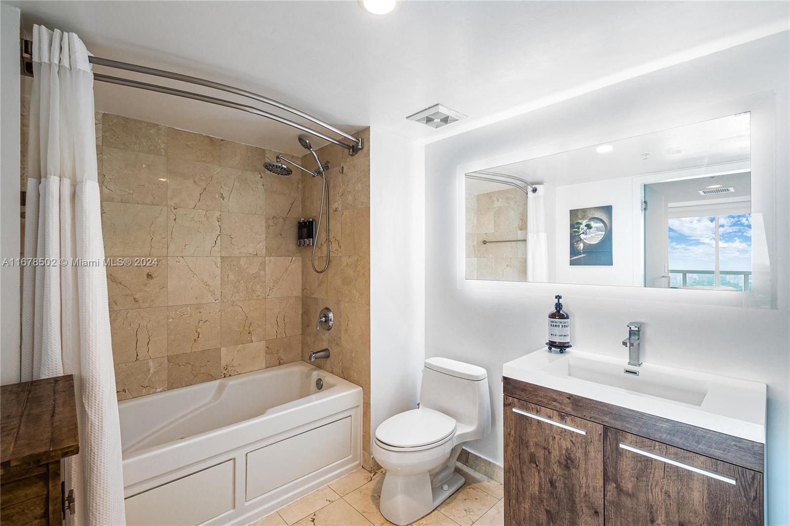 1800 N Bayshore Dr #4108, Miami FL 33132