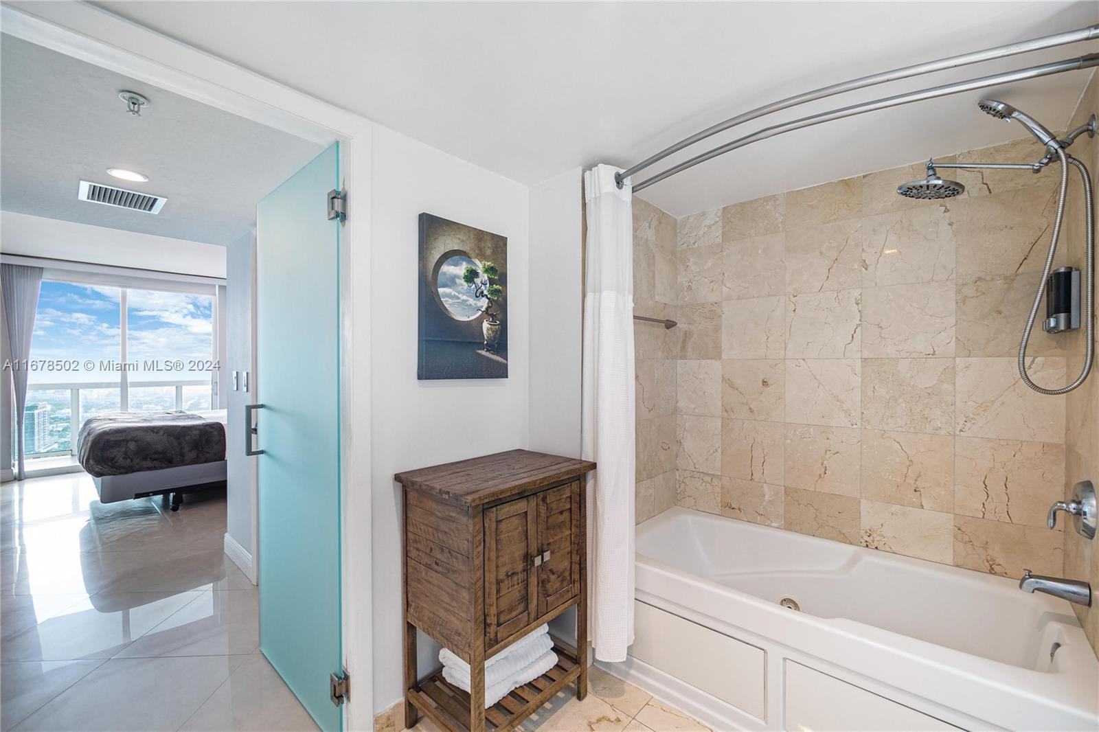 1800 N Bayshore Dr #4108, Miami FL 33132