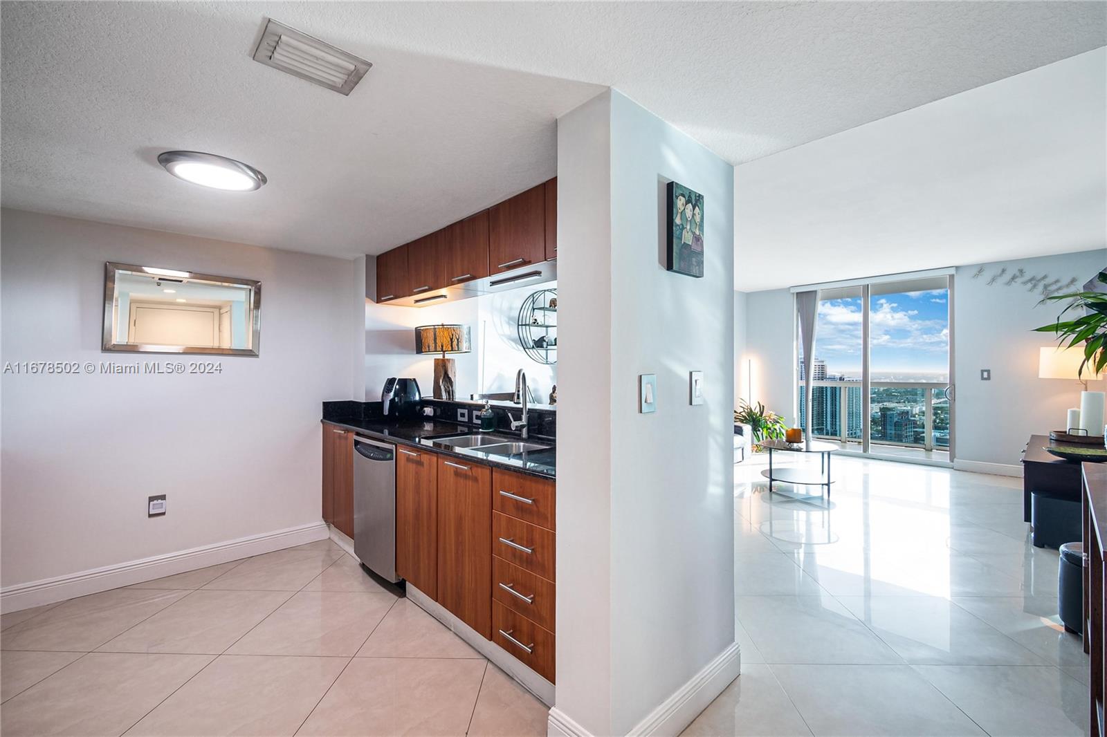 1800 N Bayshore Dr #4108, Miami FL 33132