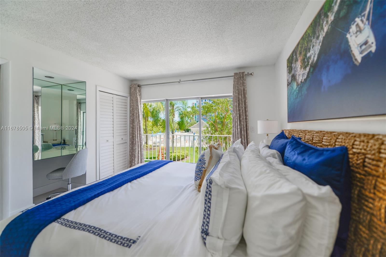 881 Ocean Dr #TH31, Key Biscayne FL 33149