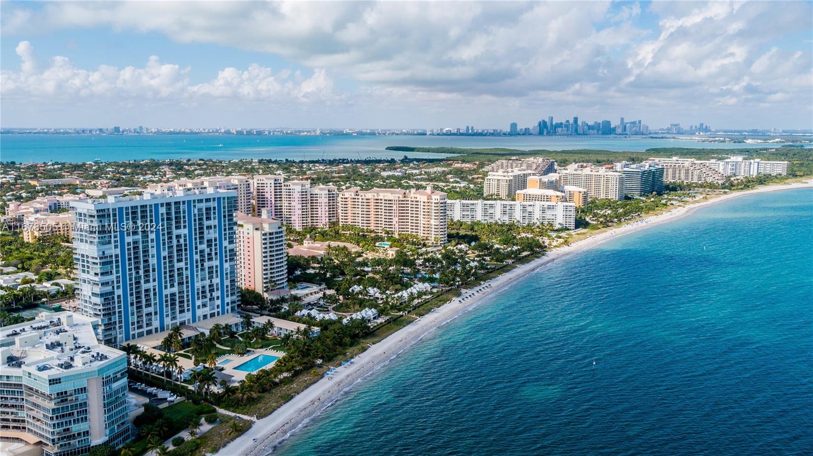 881 Ocean Dr #TH31, Key Biscayne FL 33149