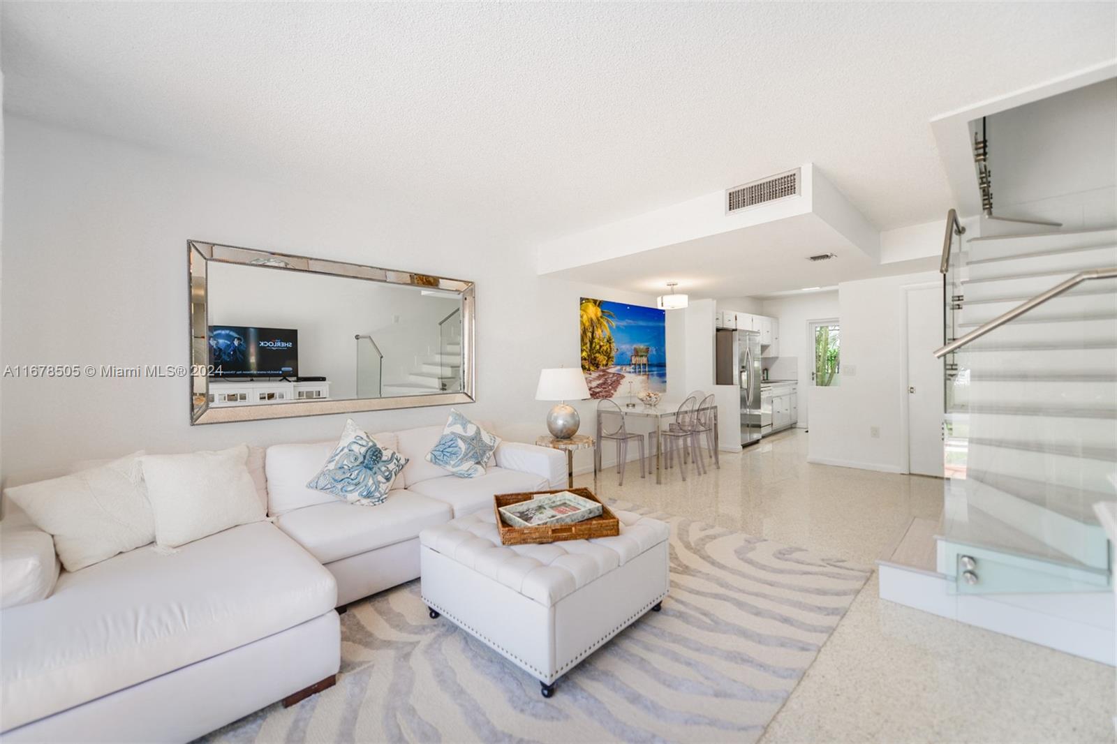 881 Ocean Dr #TH31, Key Biscayne FL 33149