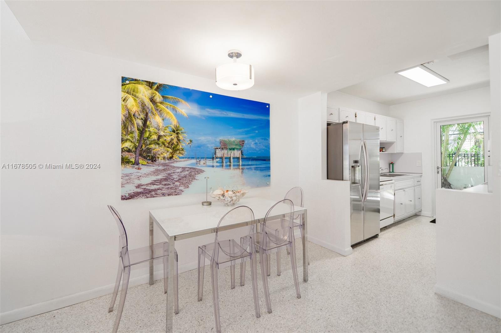881 Ocean Dr #TH31, Key Biscayne FL 33149