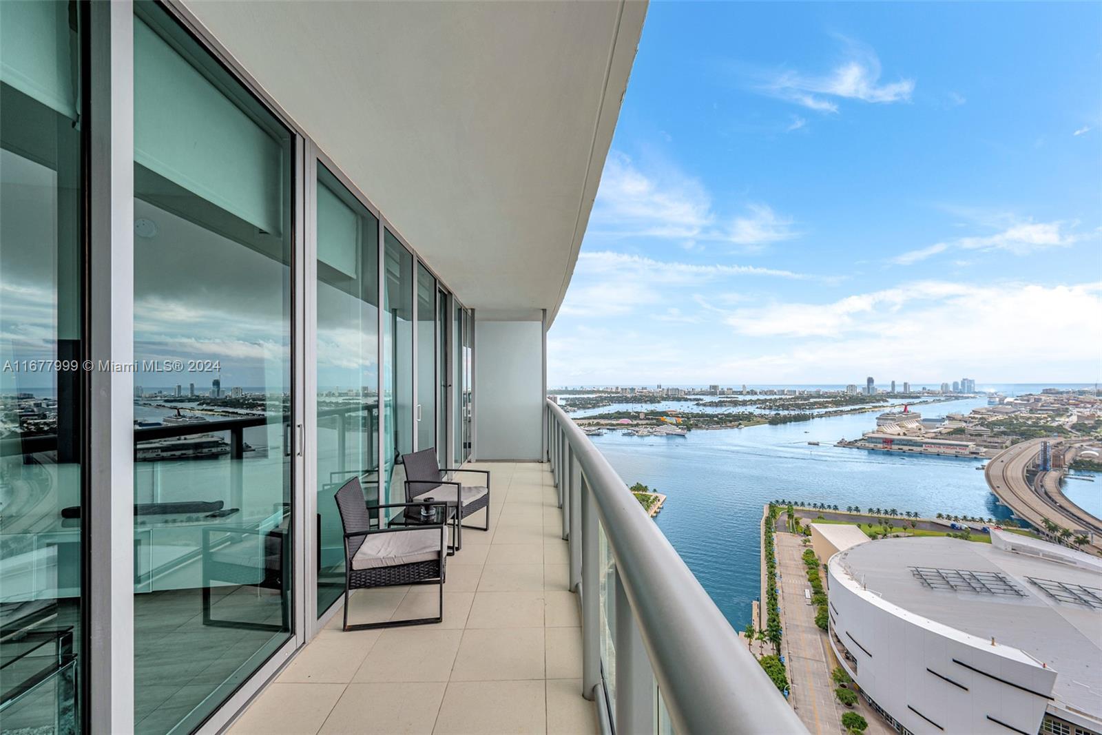 888 Biscayne Blvd #4102, Miami FL 33132