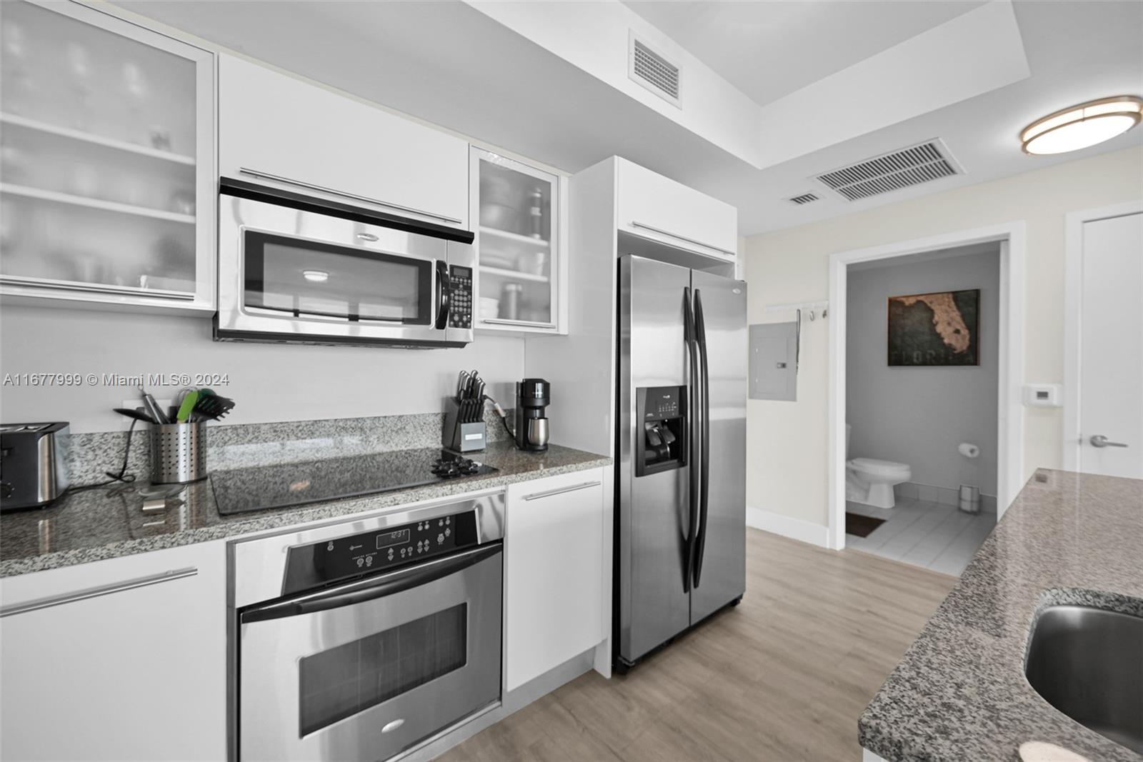 888 Biscayne Blvd #4102, Miami FL 33132