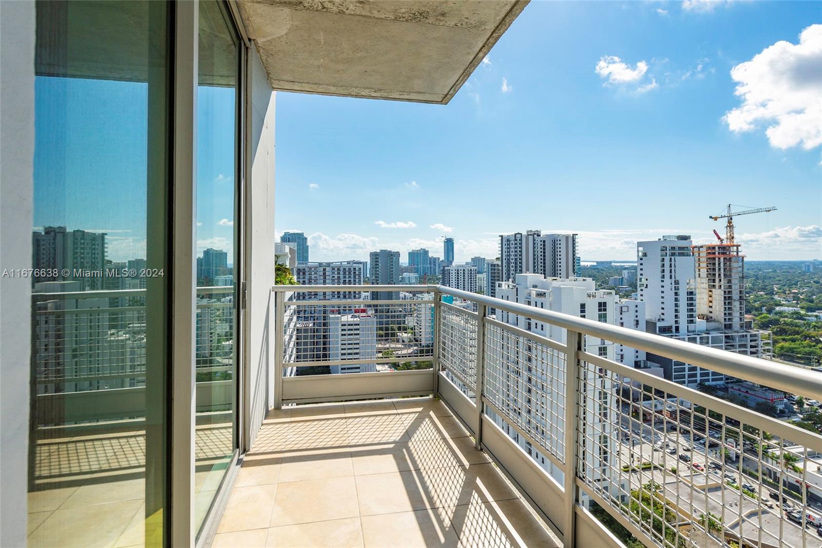 Spacious corner loft studio on the 27th fl. The unit boasts high ceilings, a large private balcony, and an open, airy layout complemented by hardwood floors throughout and tile in the bathroom. For convenience there is an in-unit washer and dryer as well as a generously-sized closet. The kitchen is equipped with stainless steel appliances. Residents of Neo Vertika enjoy access to incredible building amenities, infinity pool, dog park, pickleball court, state-of-the-art gym, & business center, all secured by 24/7 on-site staff. This corner loft would make an excellent primary residence providing ideal urban living experience in one of the hottest spots in Miami.