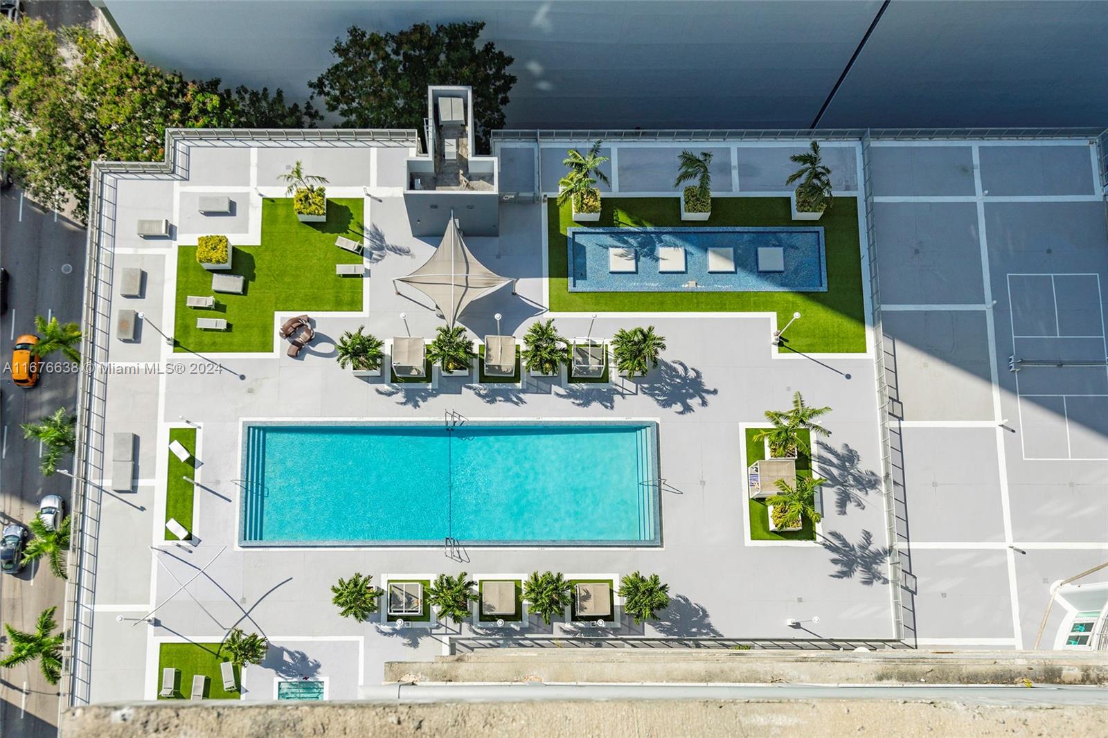 690 SW 1st Ct #2726, Miami FL 33130