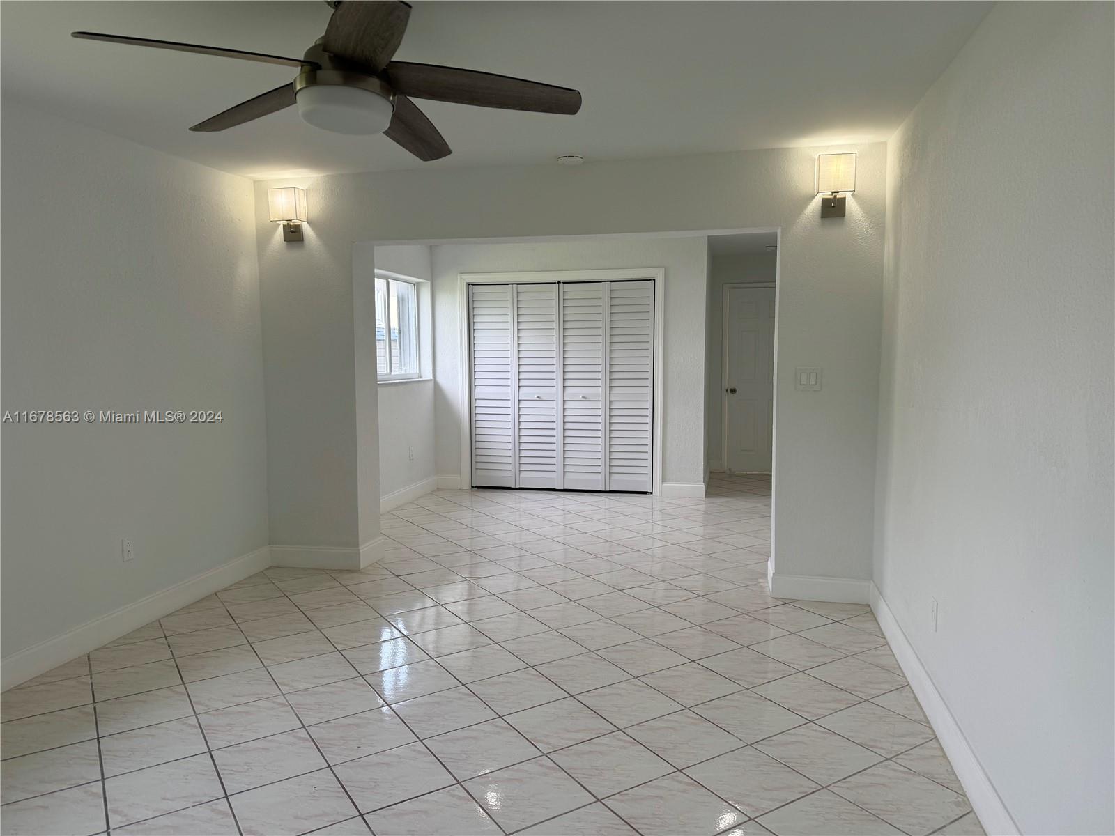 Residentialincome, Miami, Florida image 19