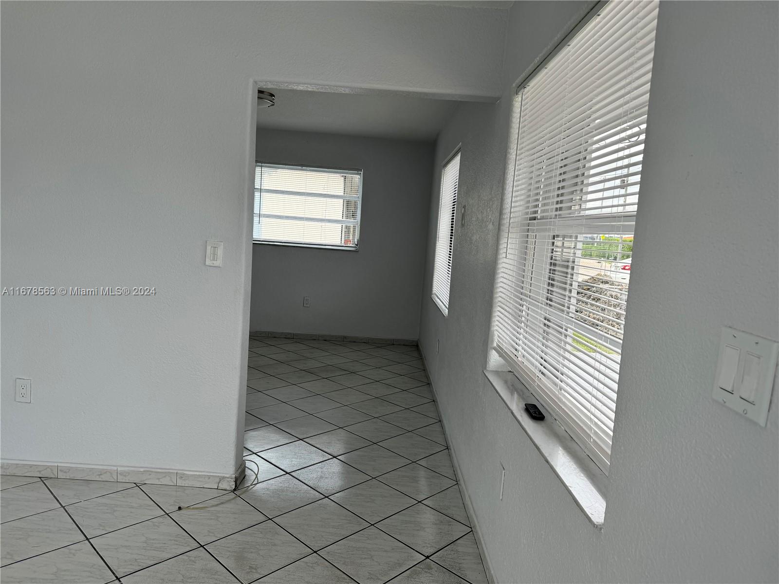 Residentialincome, Miami, Florida image 36