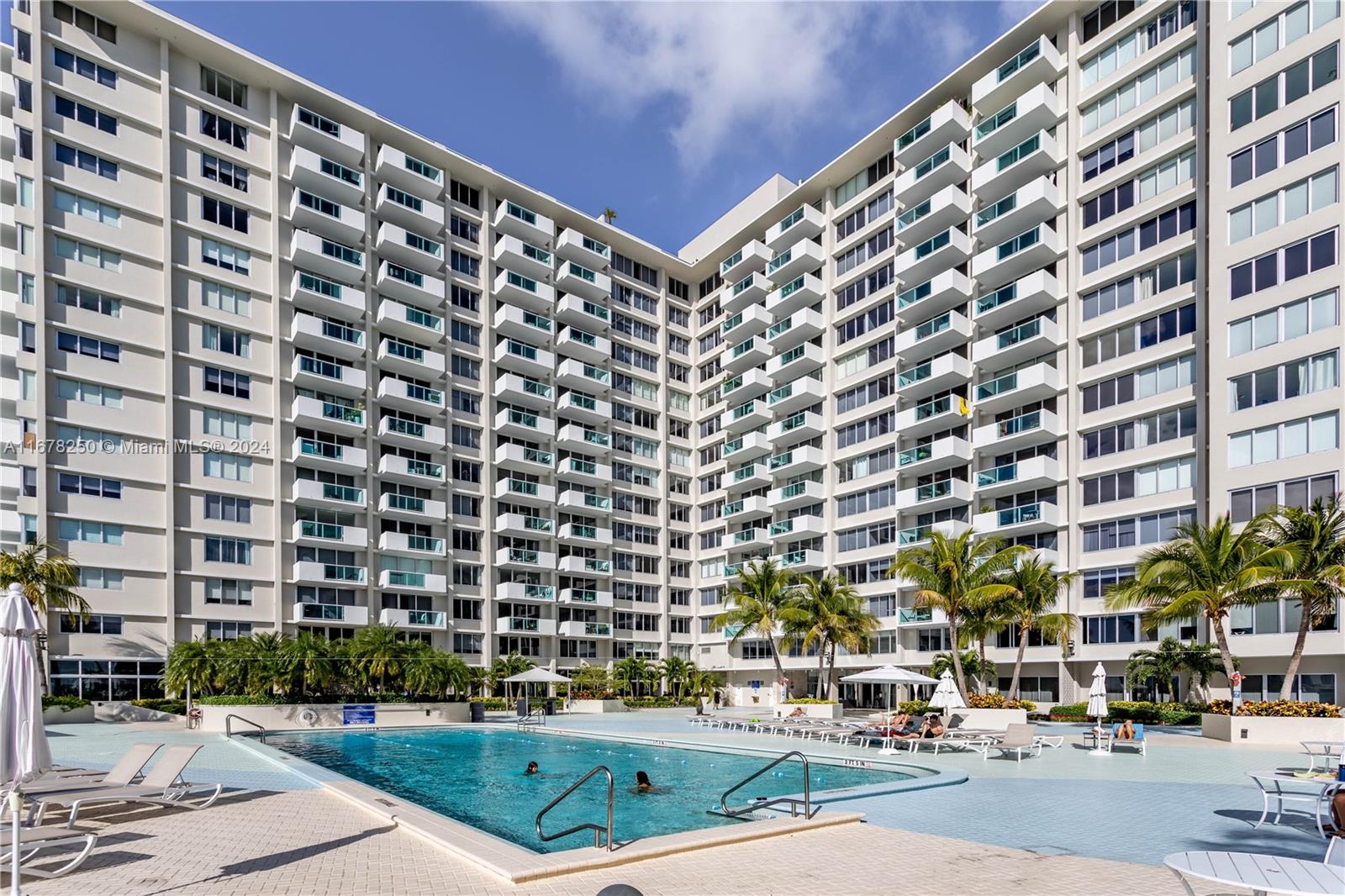 1200 West Ave #526, Miami Beach, Florida image 36