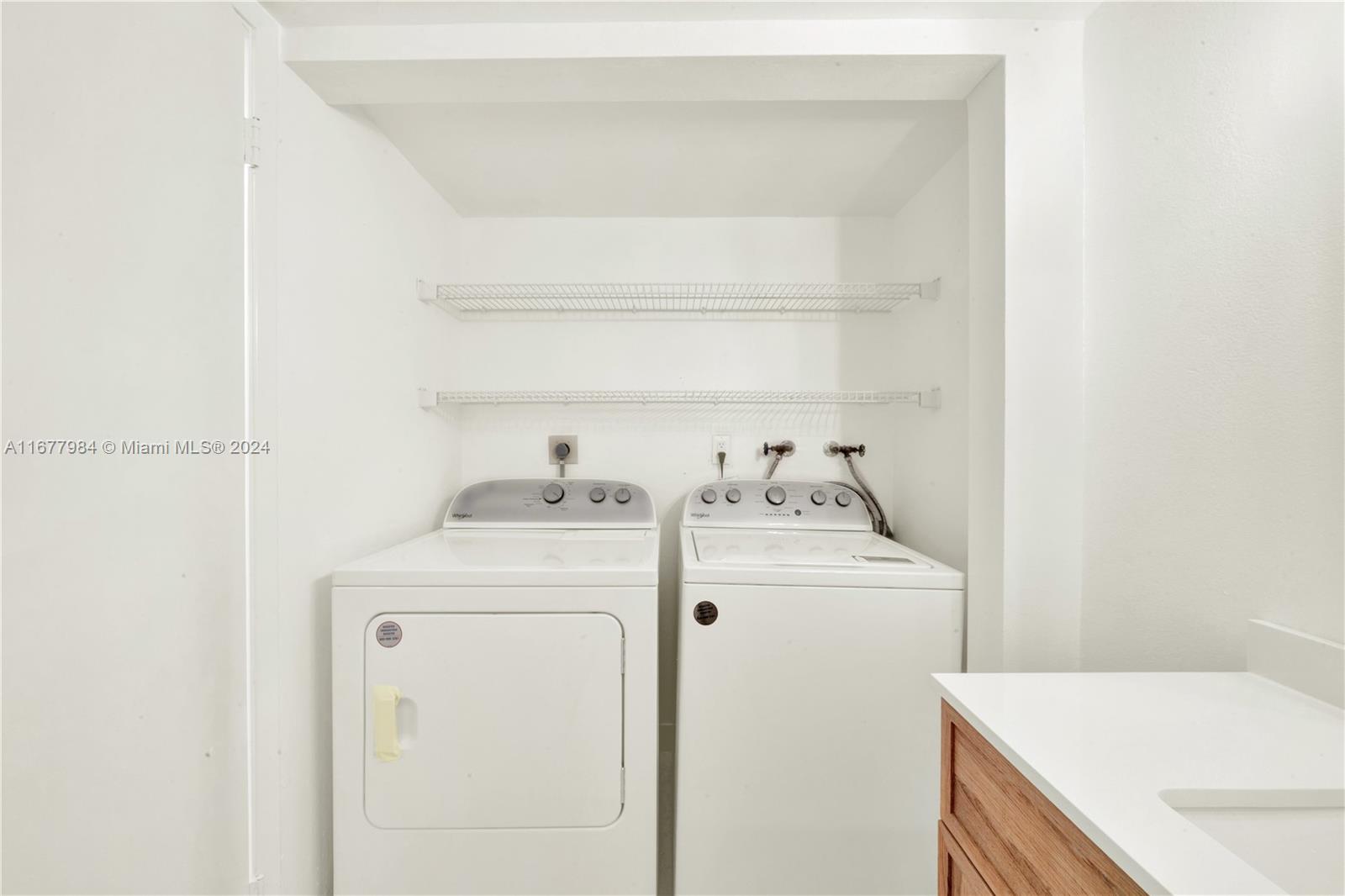 3600 Mystic Pointe Dr #1515, Aventura FL 33180