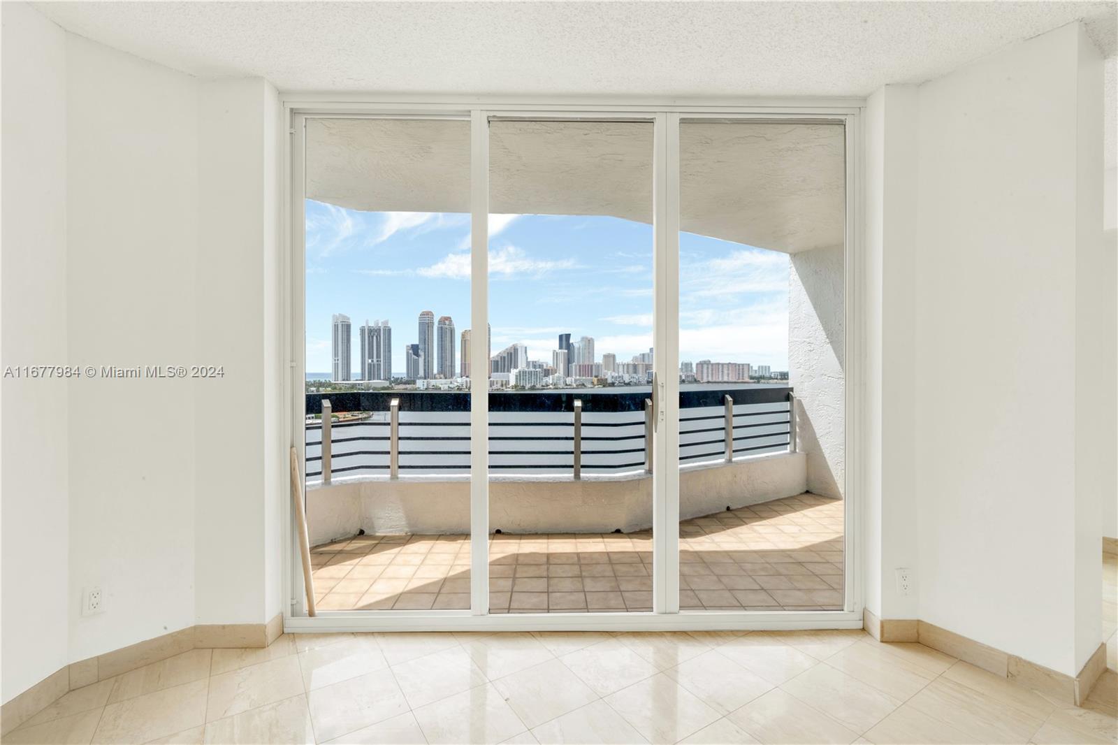 3600 Mystic Pointe Dr #1515, Aventura FL 33180