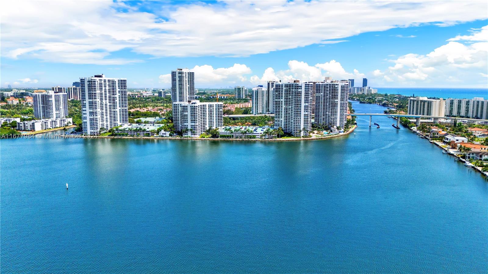 3600 Mystic Pointe Dr #1515, Aventura FL 33180
