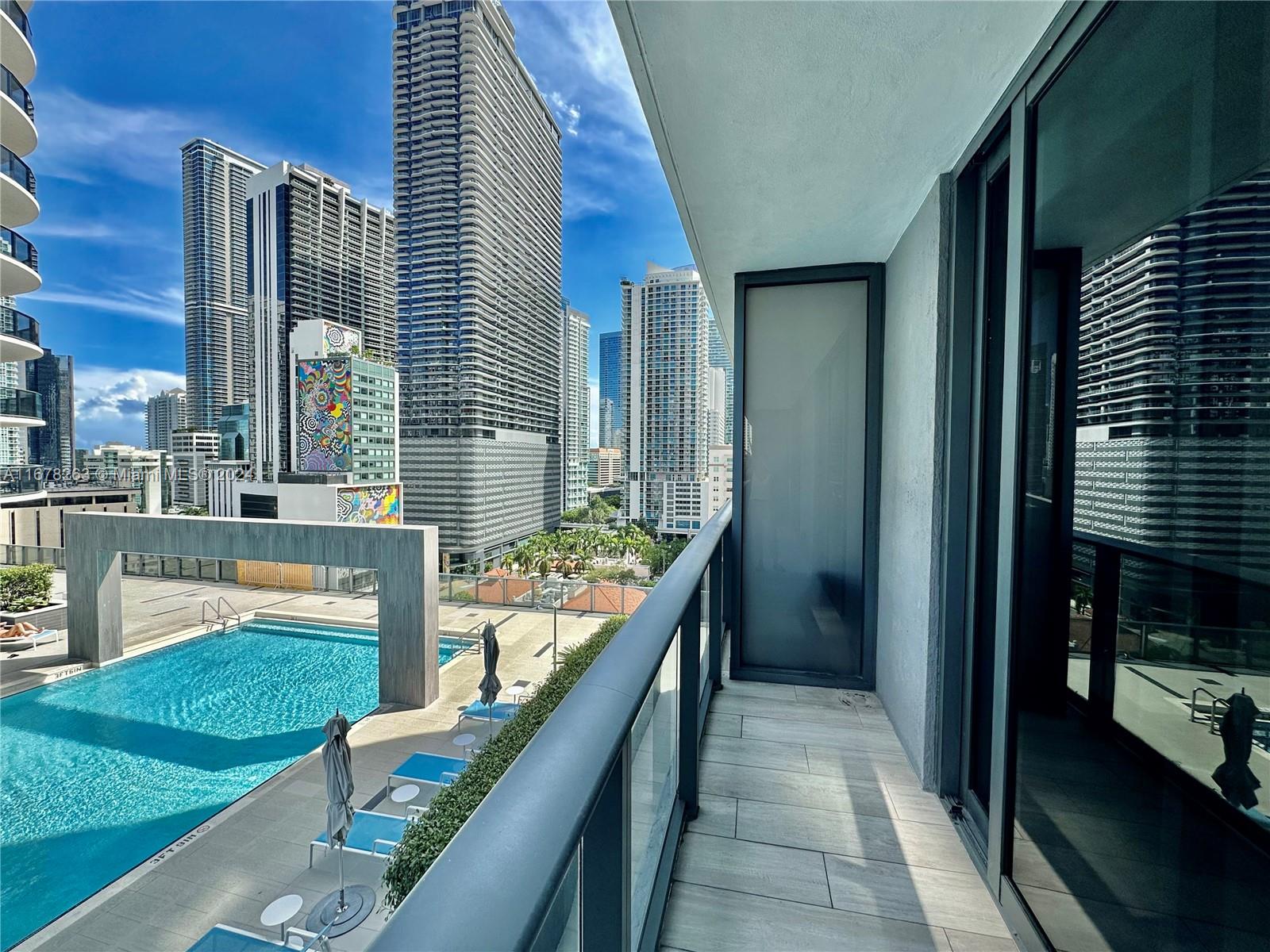 55 SW 9th St #1202, Miami FL 33130