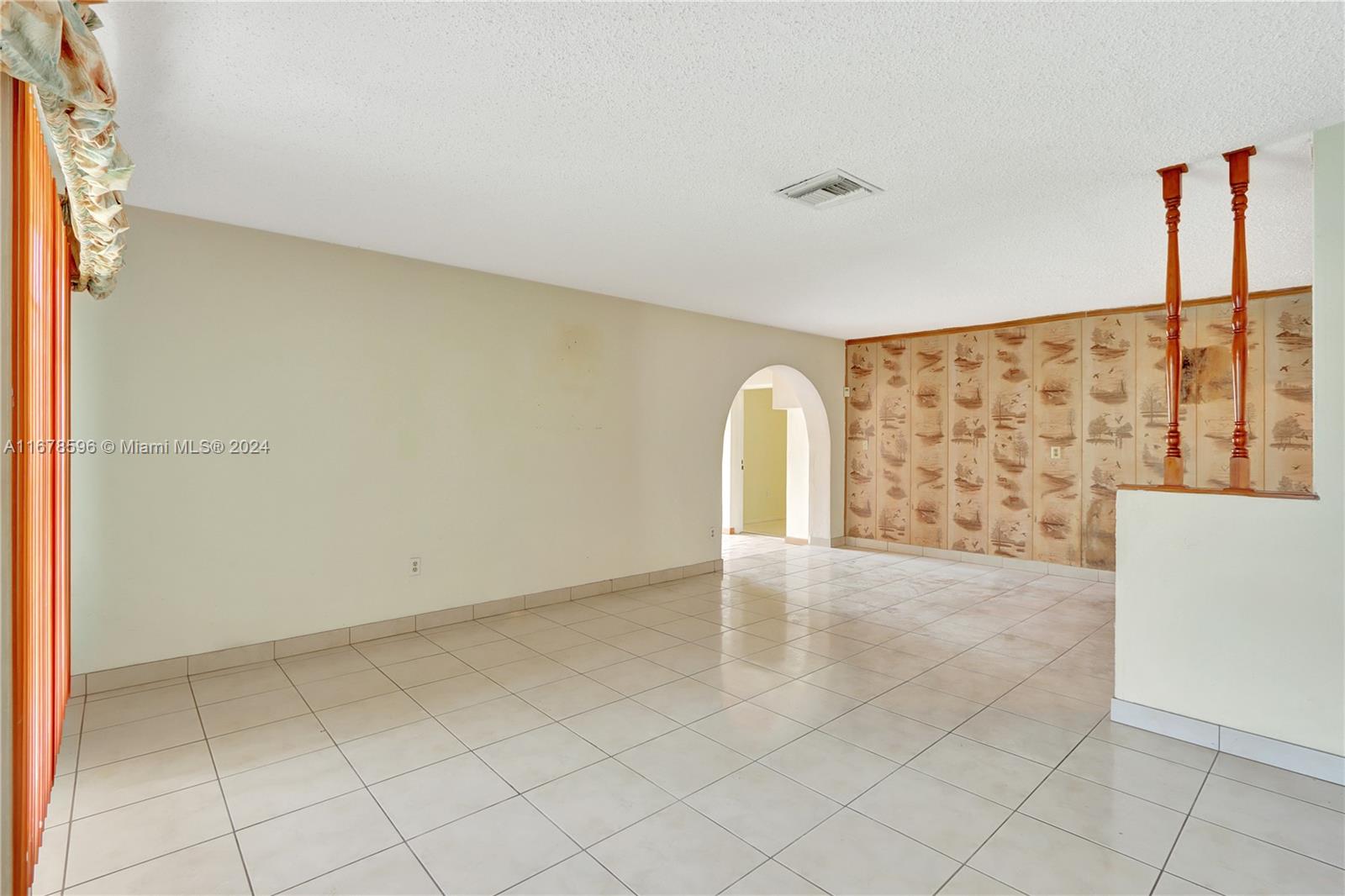 5441 NW 174th Dr, Miami Gardens, Florida image 4