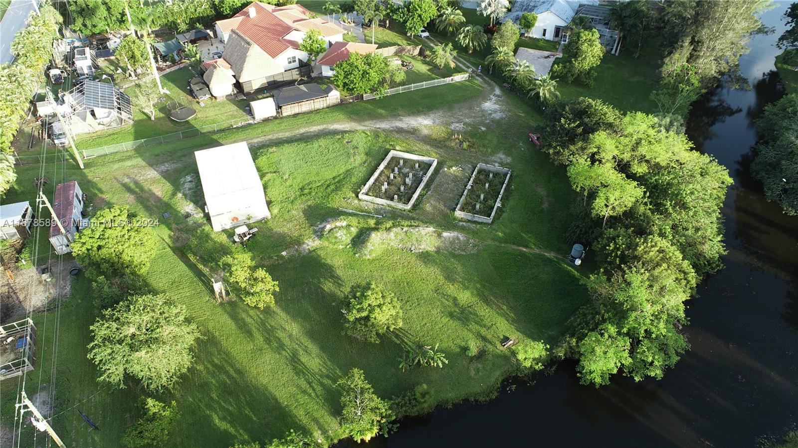 20321 SW 48th St, Southwest Ranches, Florida image 37