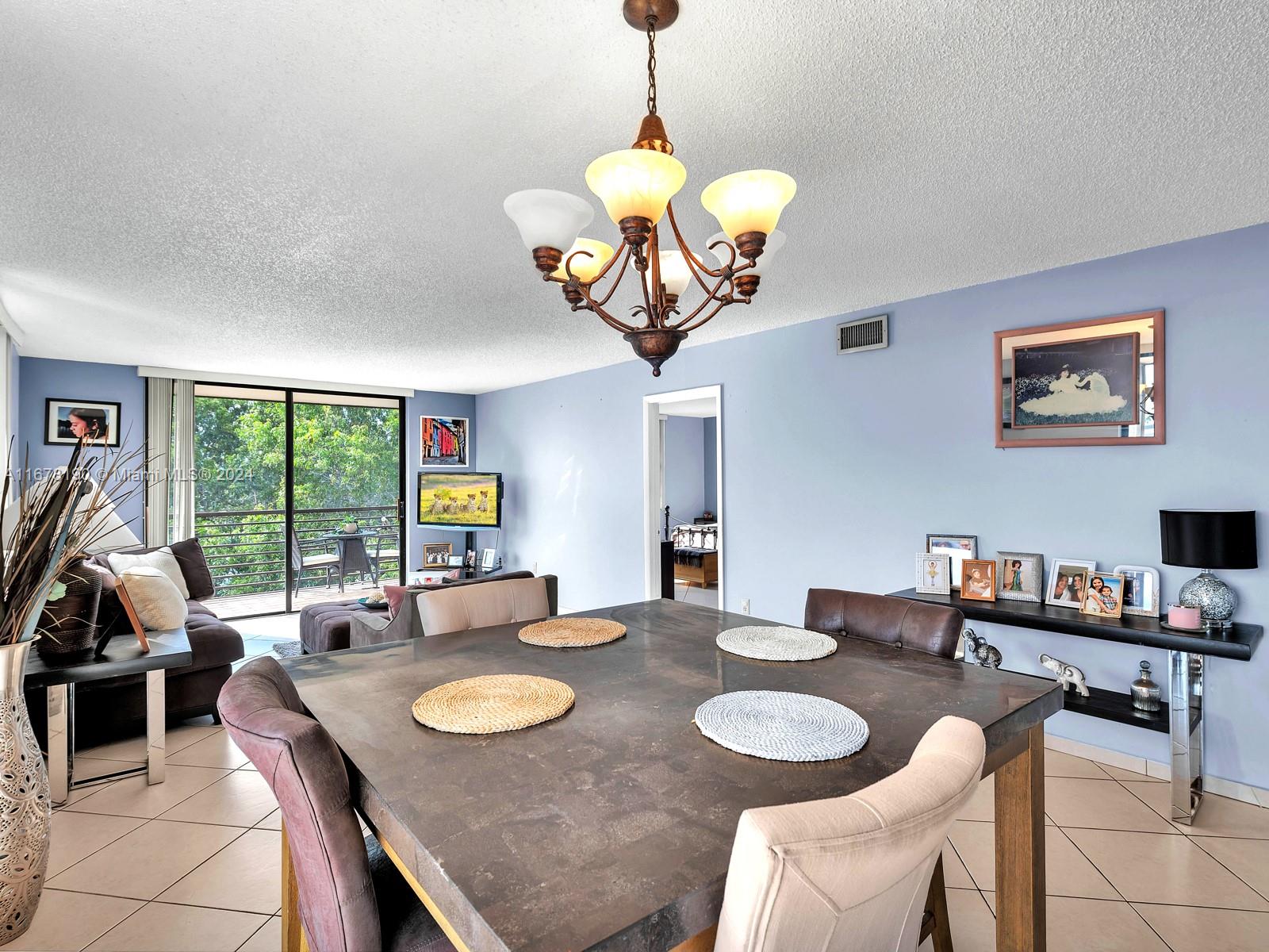 900 Colony Point Cir #401, Pembroke Pines, Florida image 17