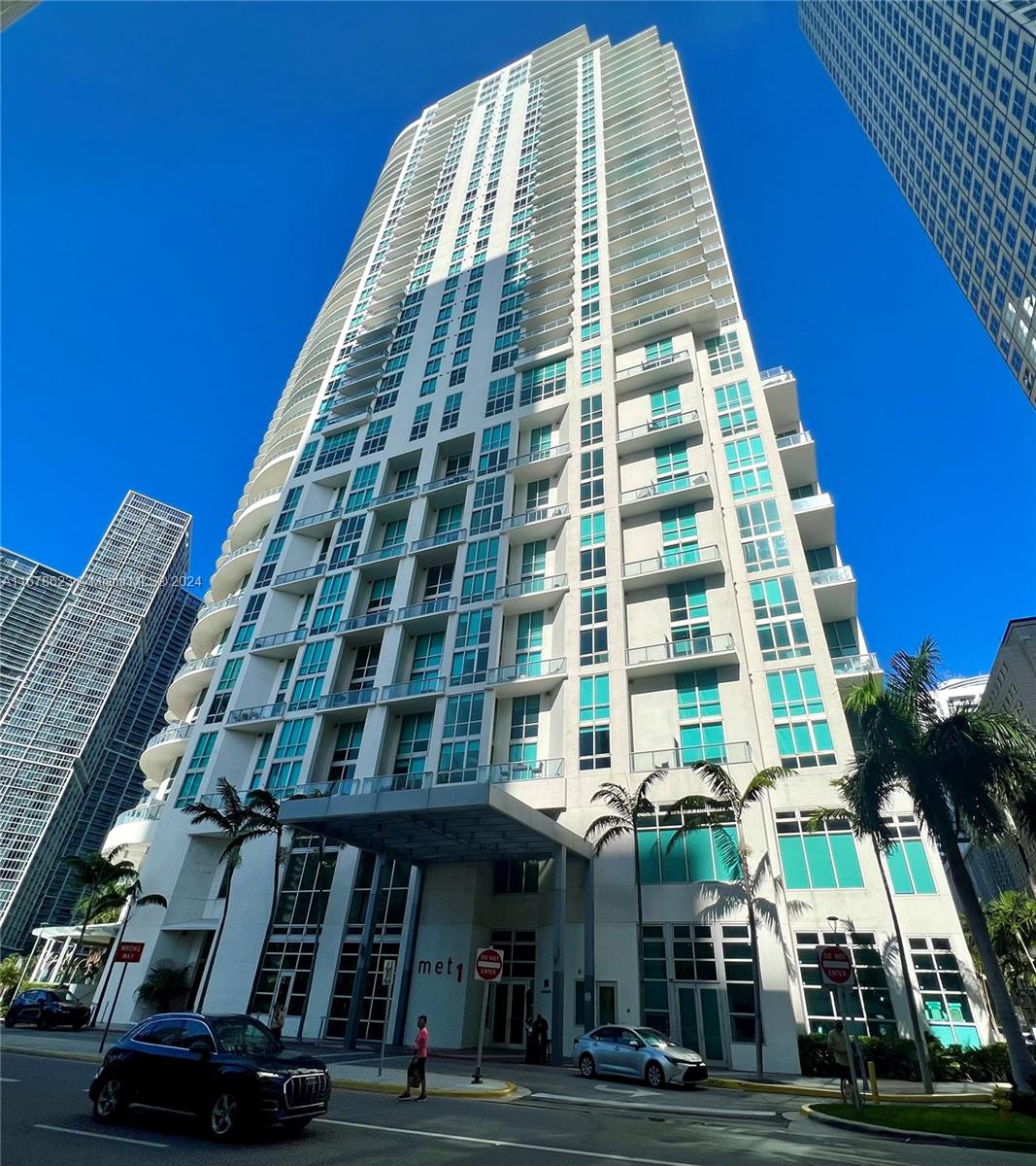 300 S Biscayne Blvd #3011, Miami FL 33131