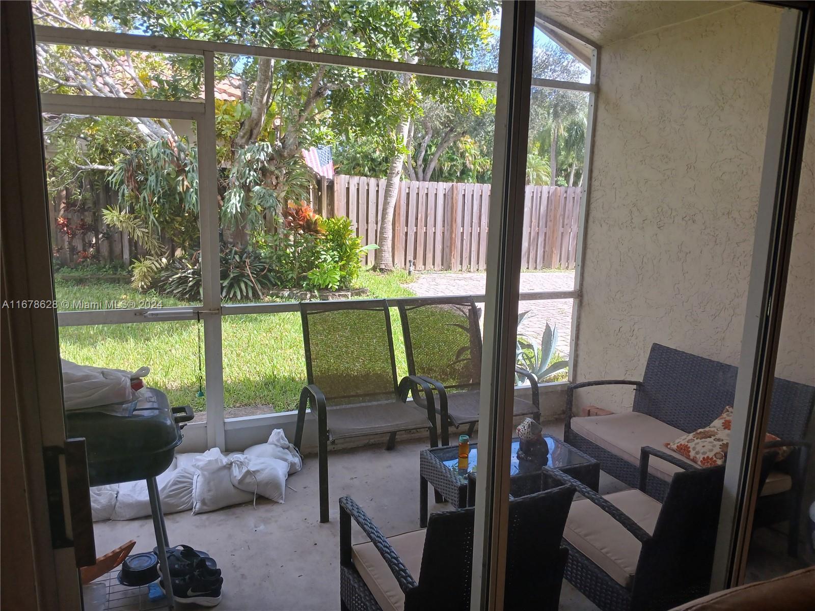 2850 NW 68th Ln, Margate, Florida image 9