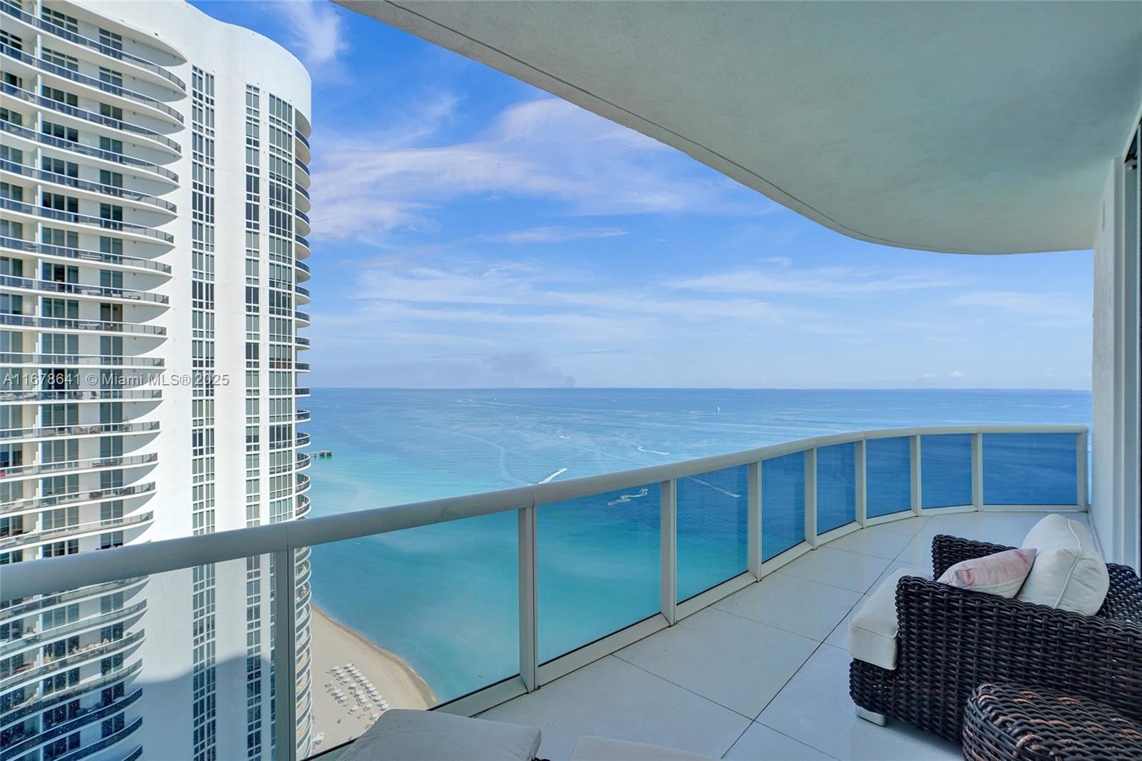 15811 Collins Ave #3302, Sunny Isles Beach FL 33160