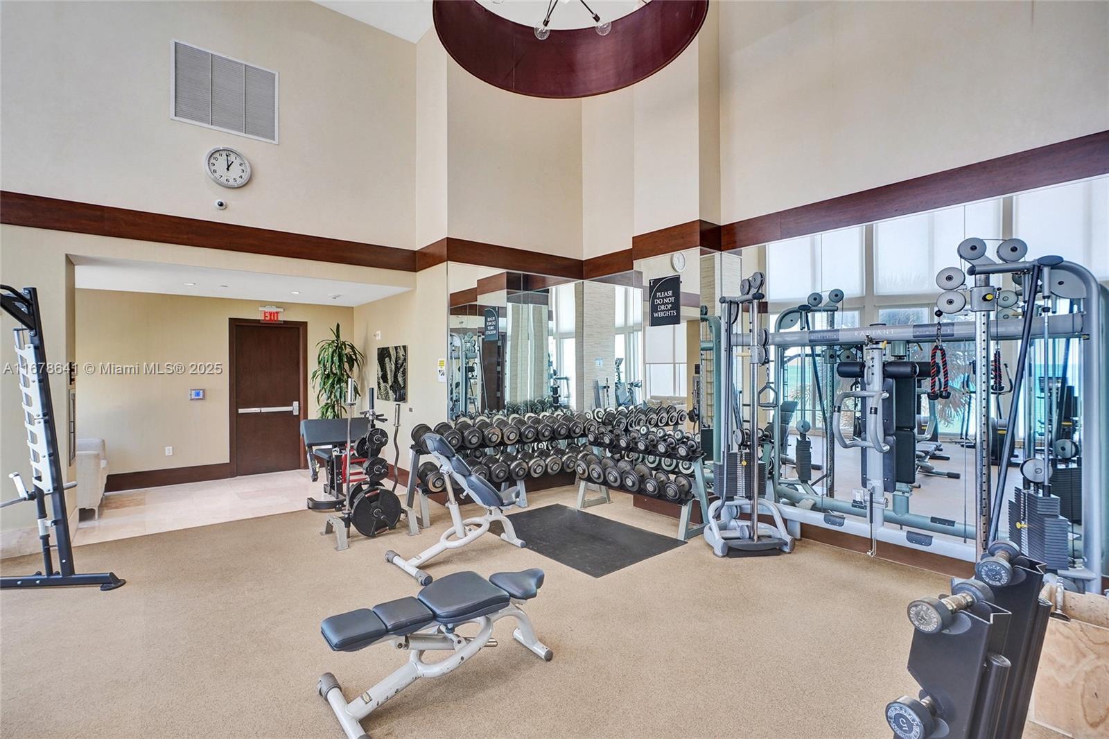15811 Collins Ave #3302, Sunny Isles Beach FL 33160