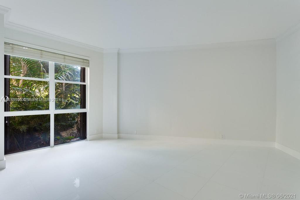 1121 Crandon Blvd #D106, Key Biscayne, Florida image 12