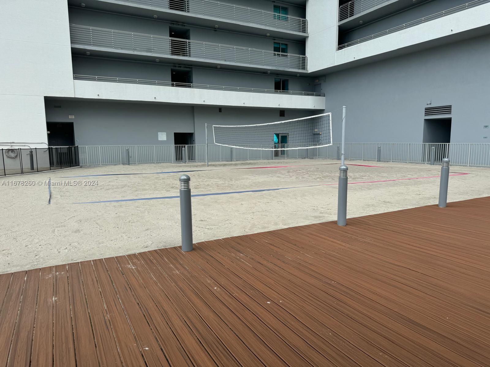 888 Biscayne Blvd #2801, Miami FL 33132