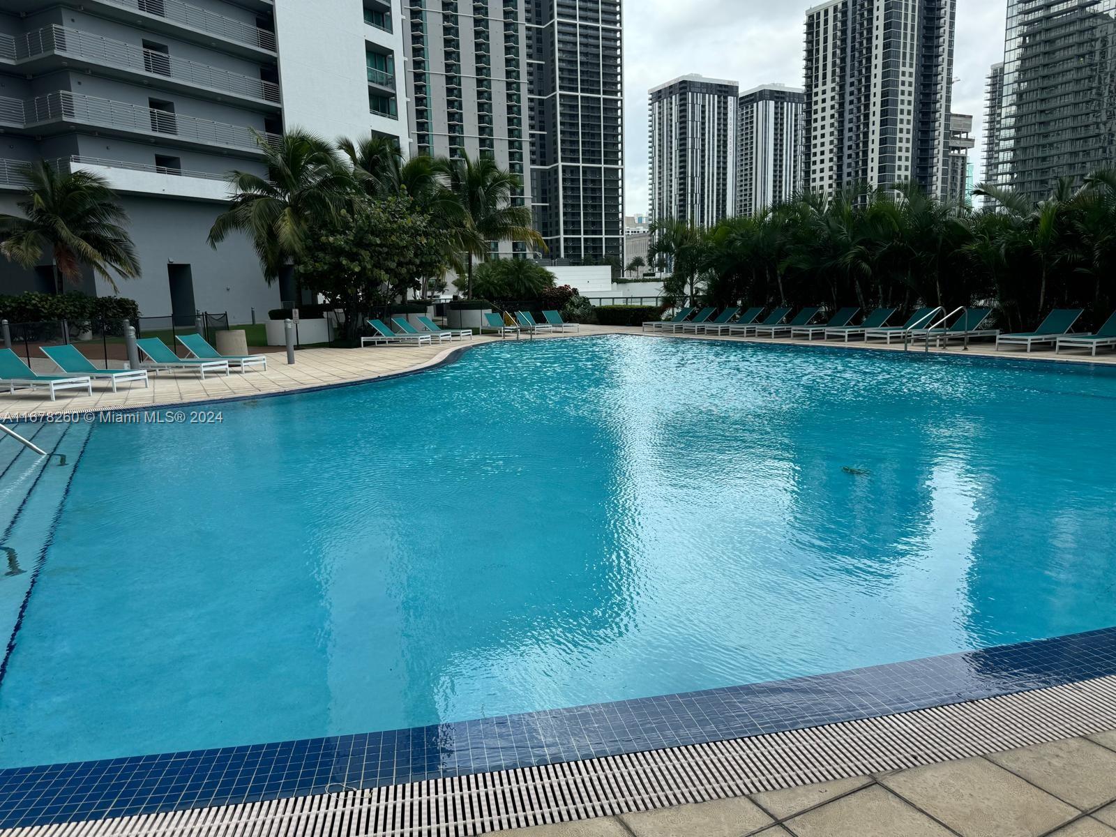 888 Biscayne Blvd #2801, Miami FL 33132