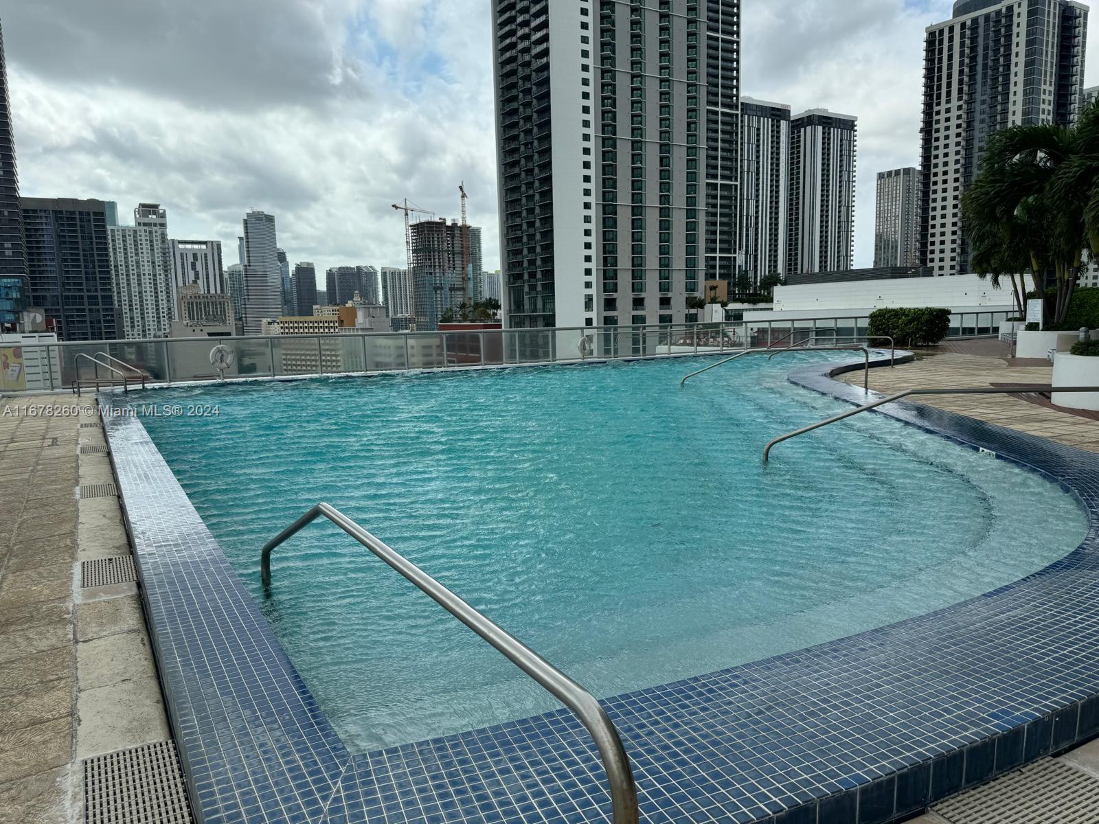 888 Biscayne Blvd #2801, Miami FL 33132