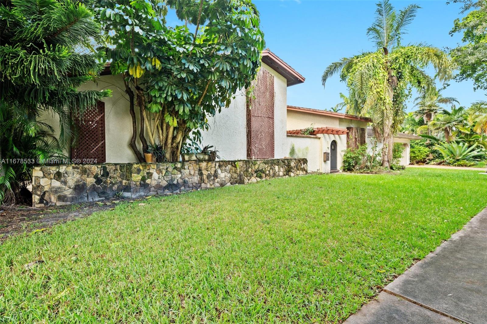 551 Bargello Ave, Coral Gables, Florida image 26