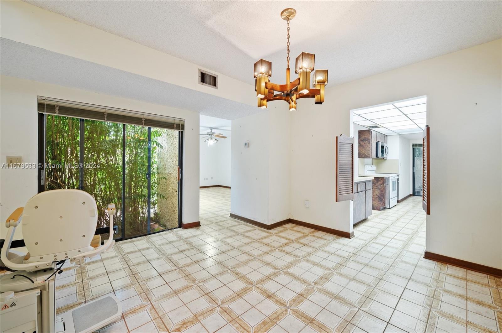 551 Bargello Ave, Coral Gables, Florida image 5