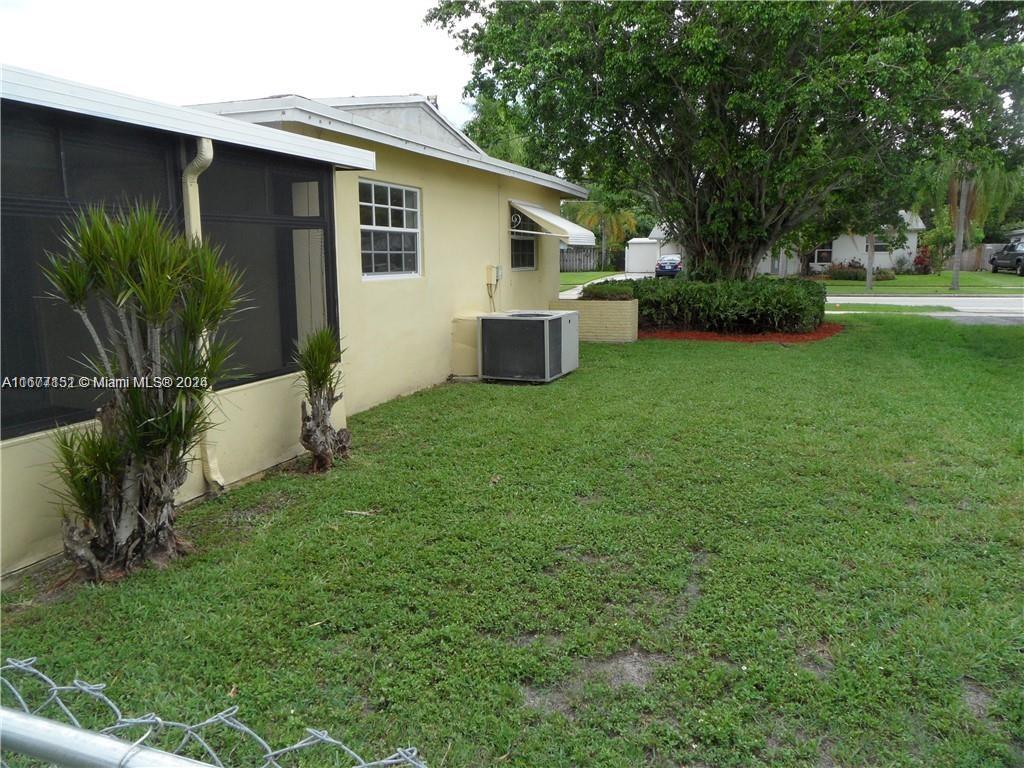 2215 NW 63rd Ave, Margate, Florida image 6