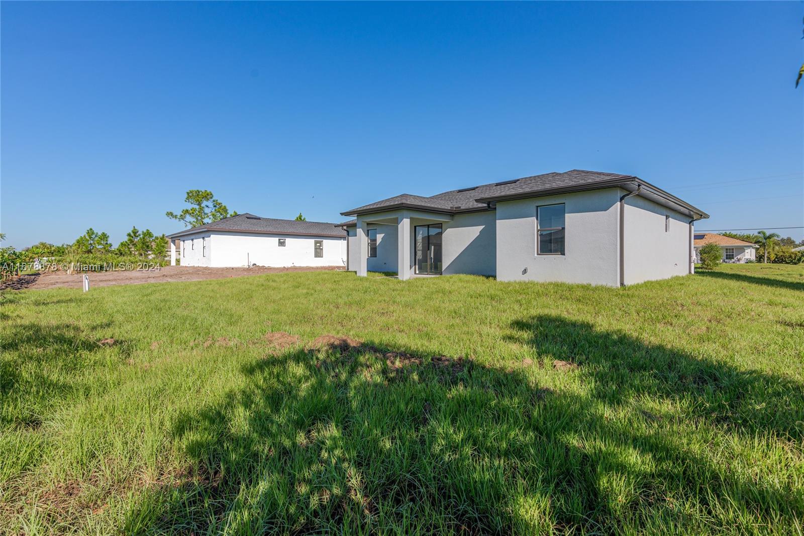 Residential, Lehigh Acres, Florida image 25