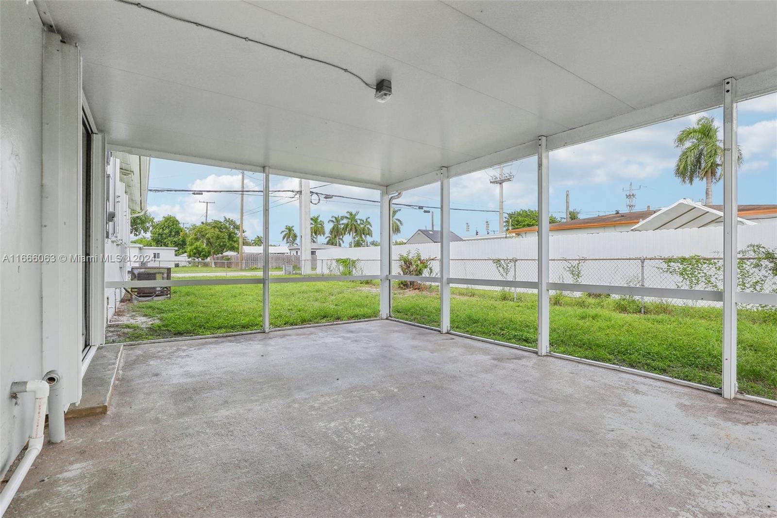 3131 NW 174th St, Miami Gardens, Florida image 30