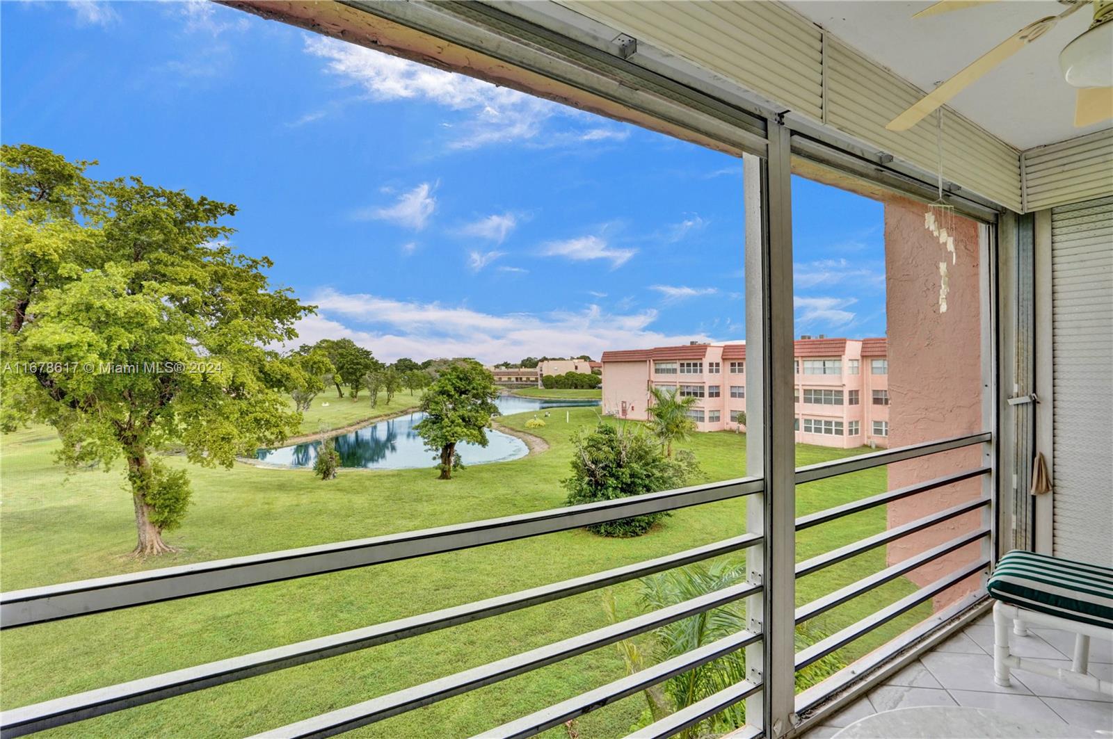 9461 Sunrise Lakes Blvd #307, Sunrise, Florida image 7