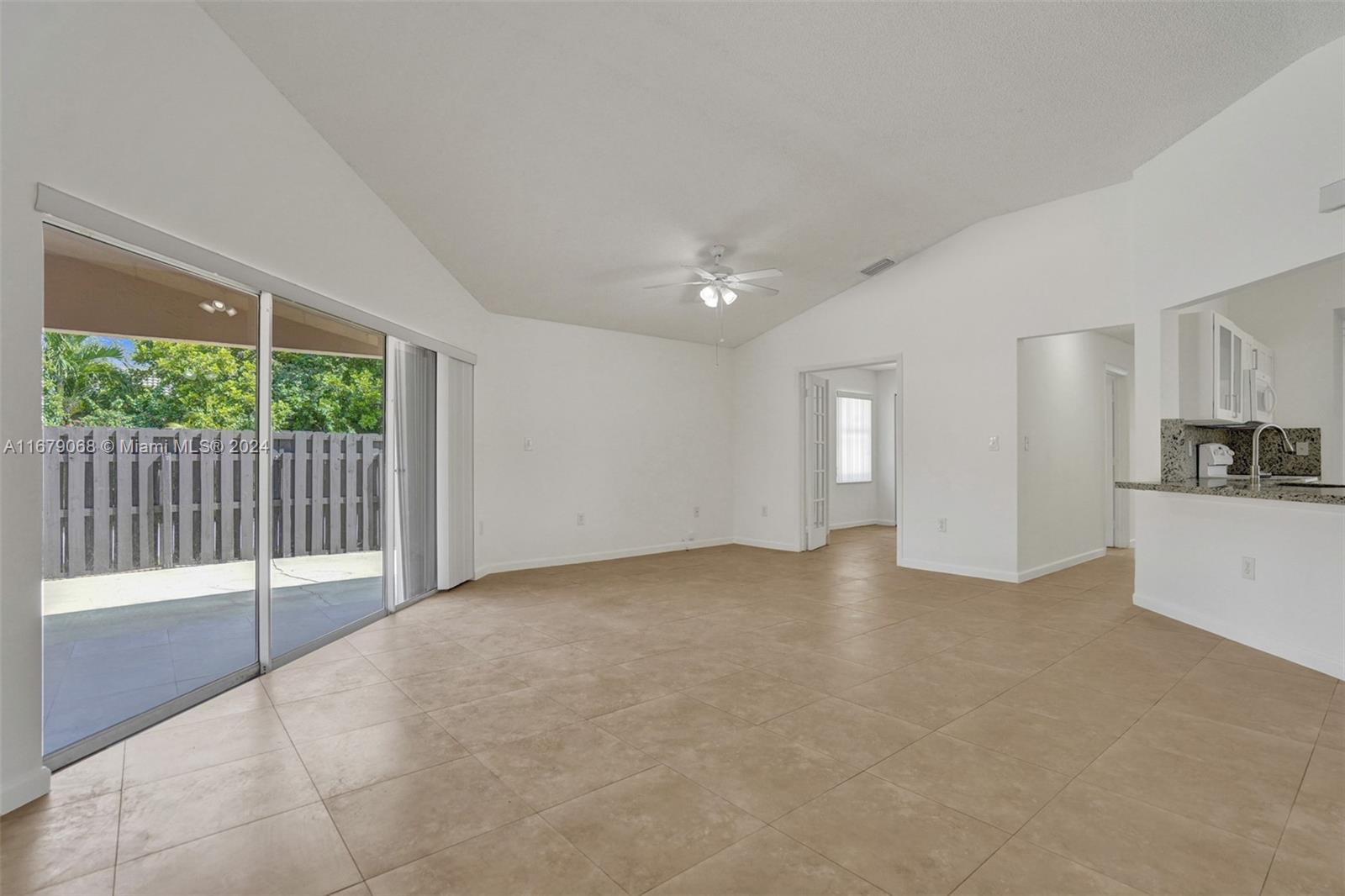 5247 NW 186th St, Miami Gardens, Florida image 17