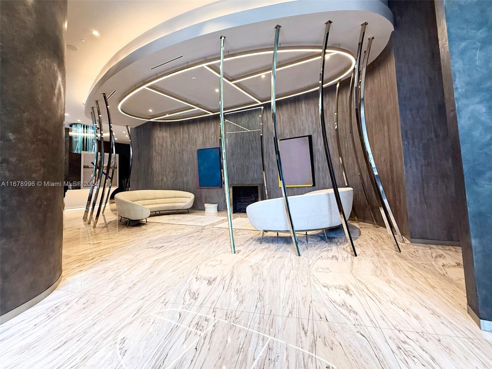 1000 Brickell Plz #4215, Miami FL 33131