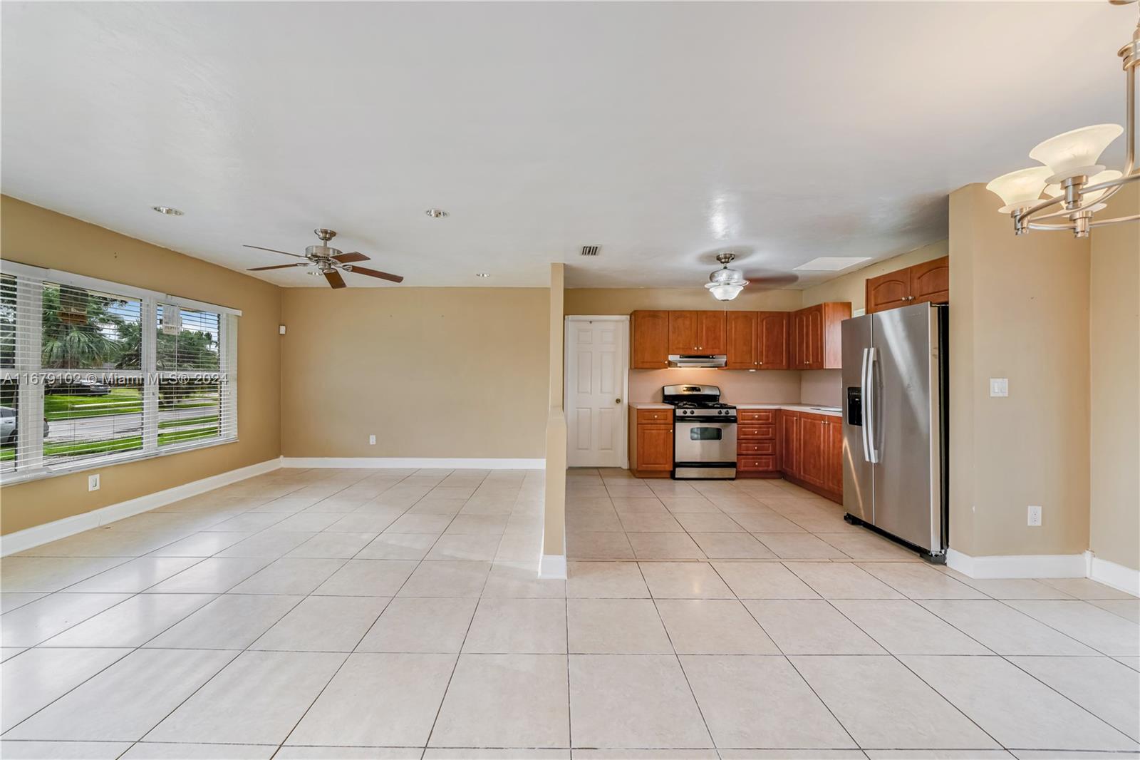 Residential, Cutler Bay, Florida image 5