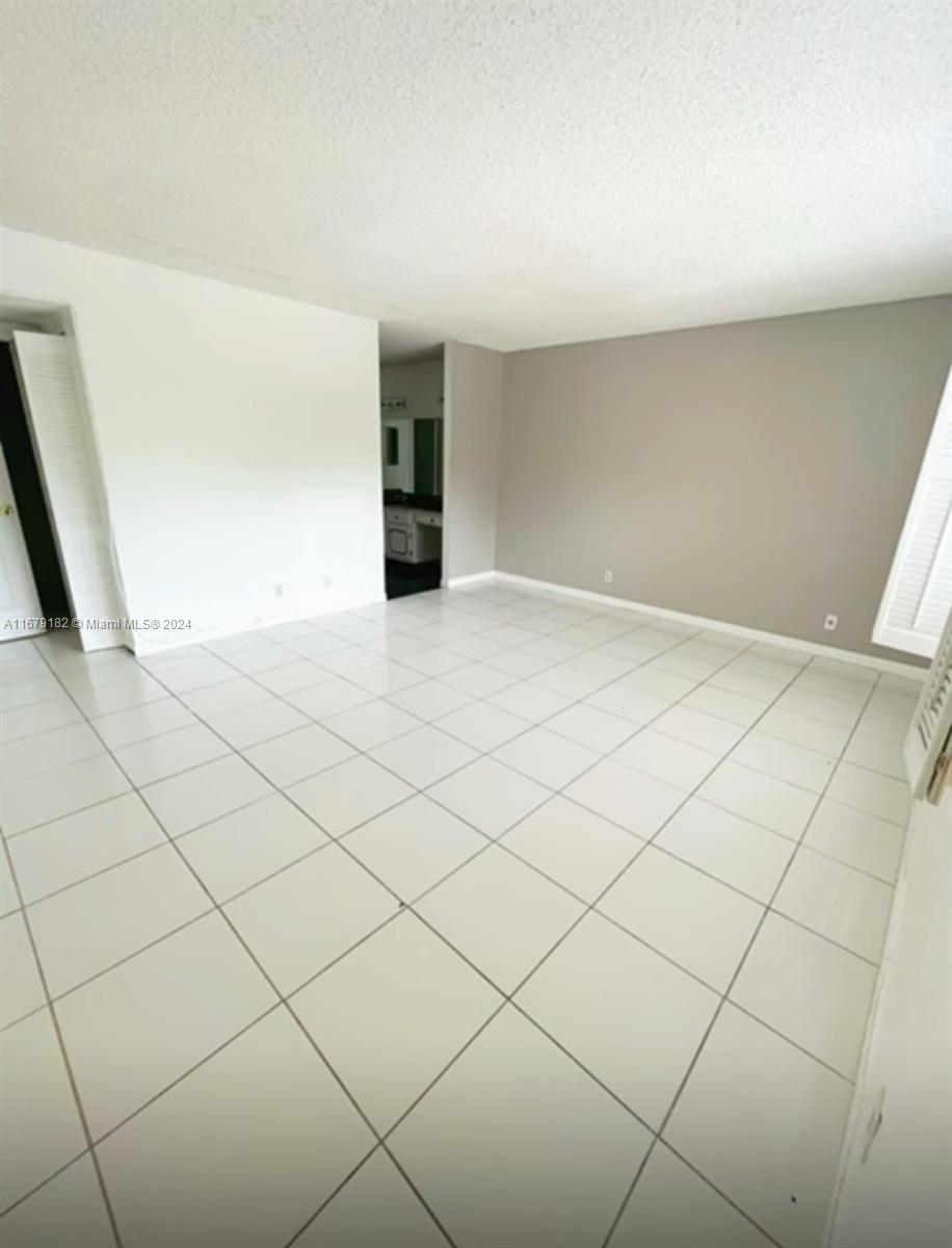 3360 Spanish Moss Ter #204, Lauderhill, Florida image 12