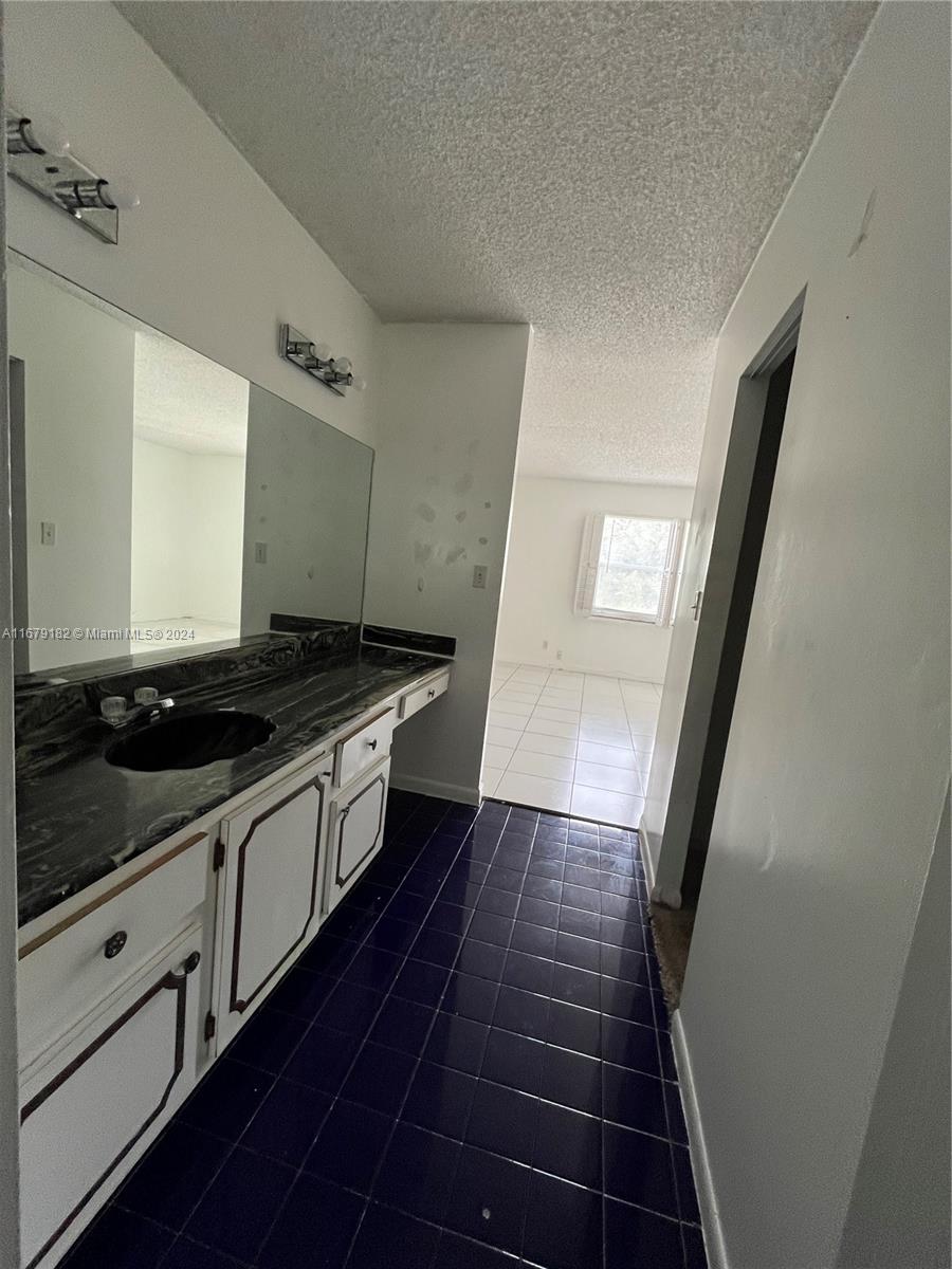 3360 Spanish Moss Ter #204, Lauderhill, Florida image 22