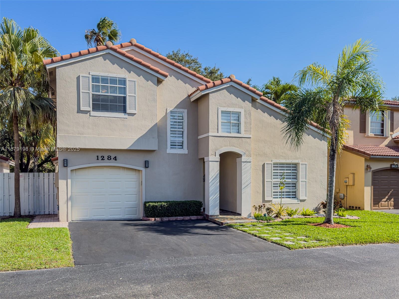 1284 NW 125th Ter, Sunrise, Florida image 4