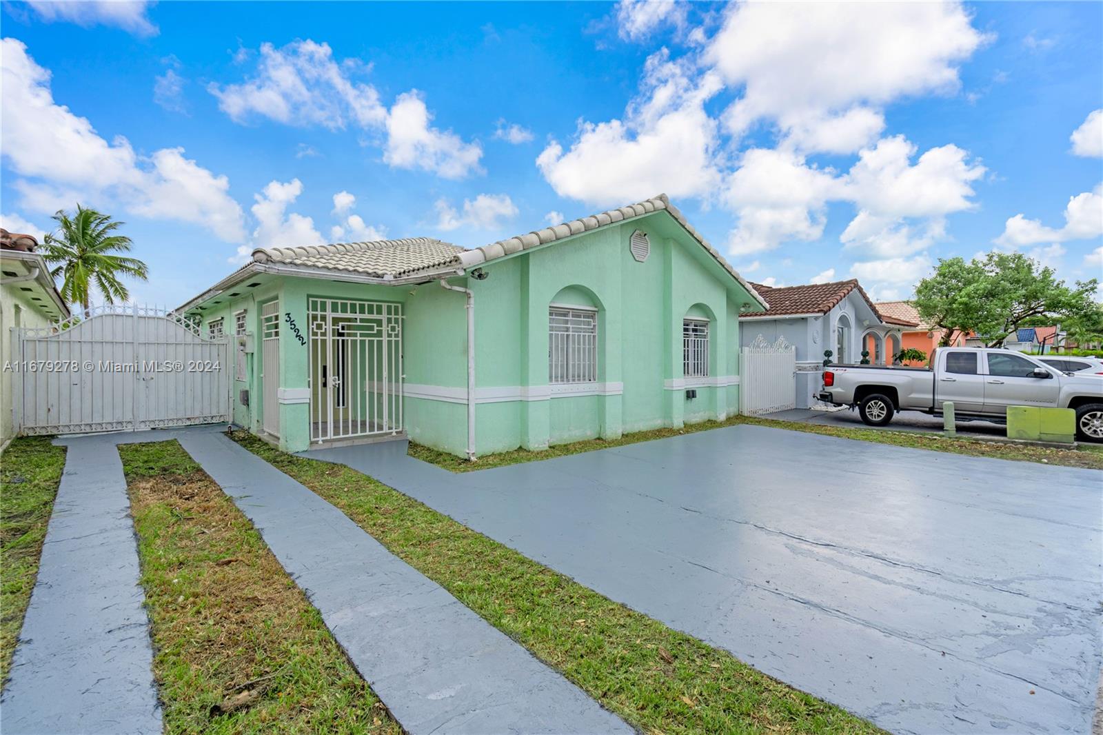 3522 W 71st Ter, Hialeah, Florida image 16