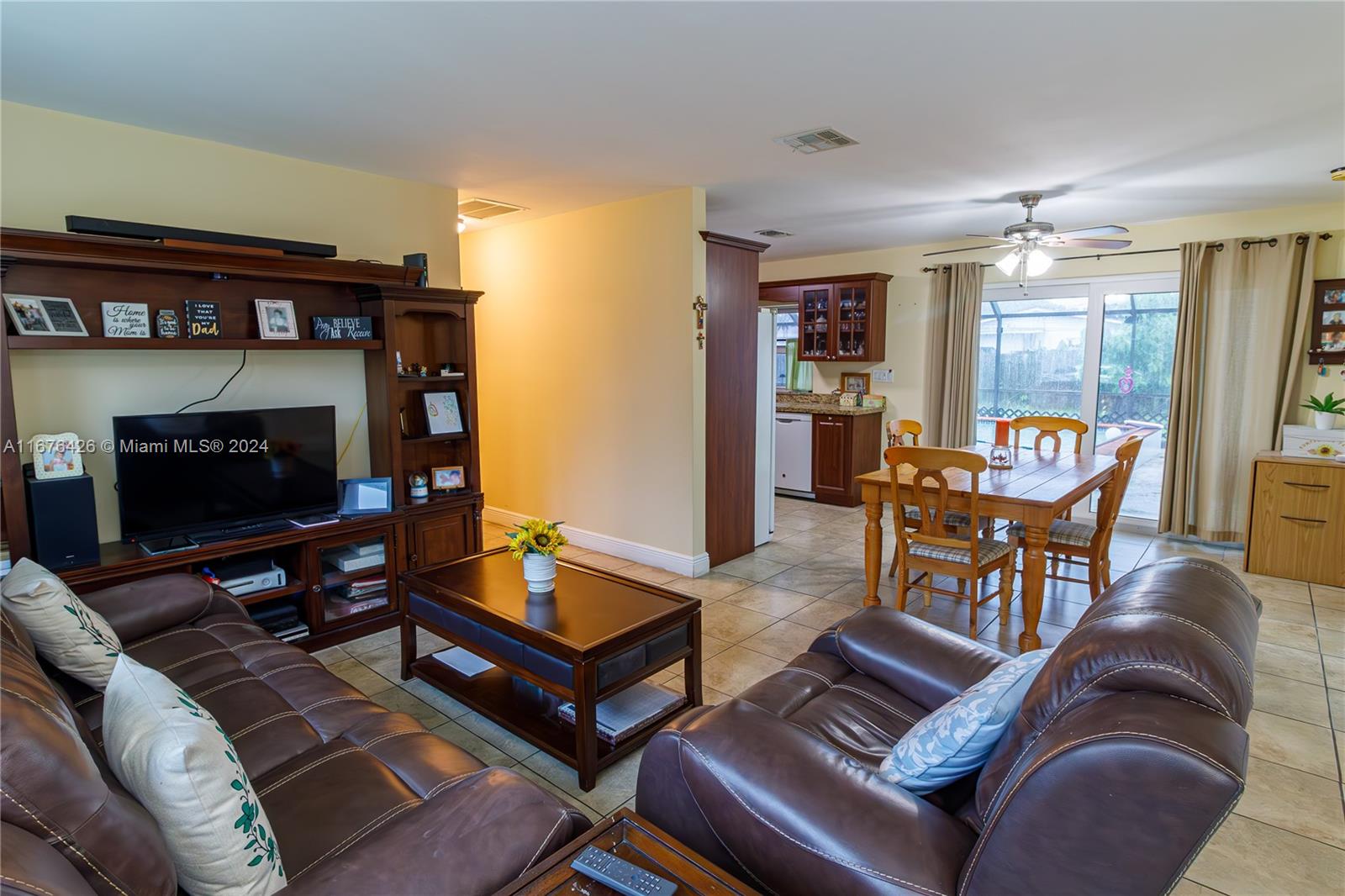 9970 SW 214th St, Cutler Bay, Florida image 3