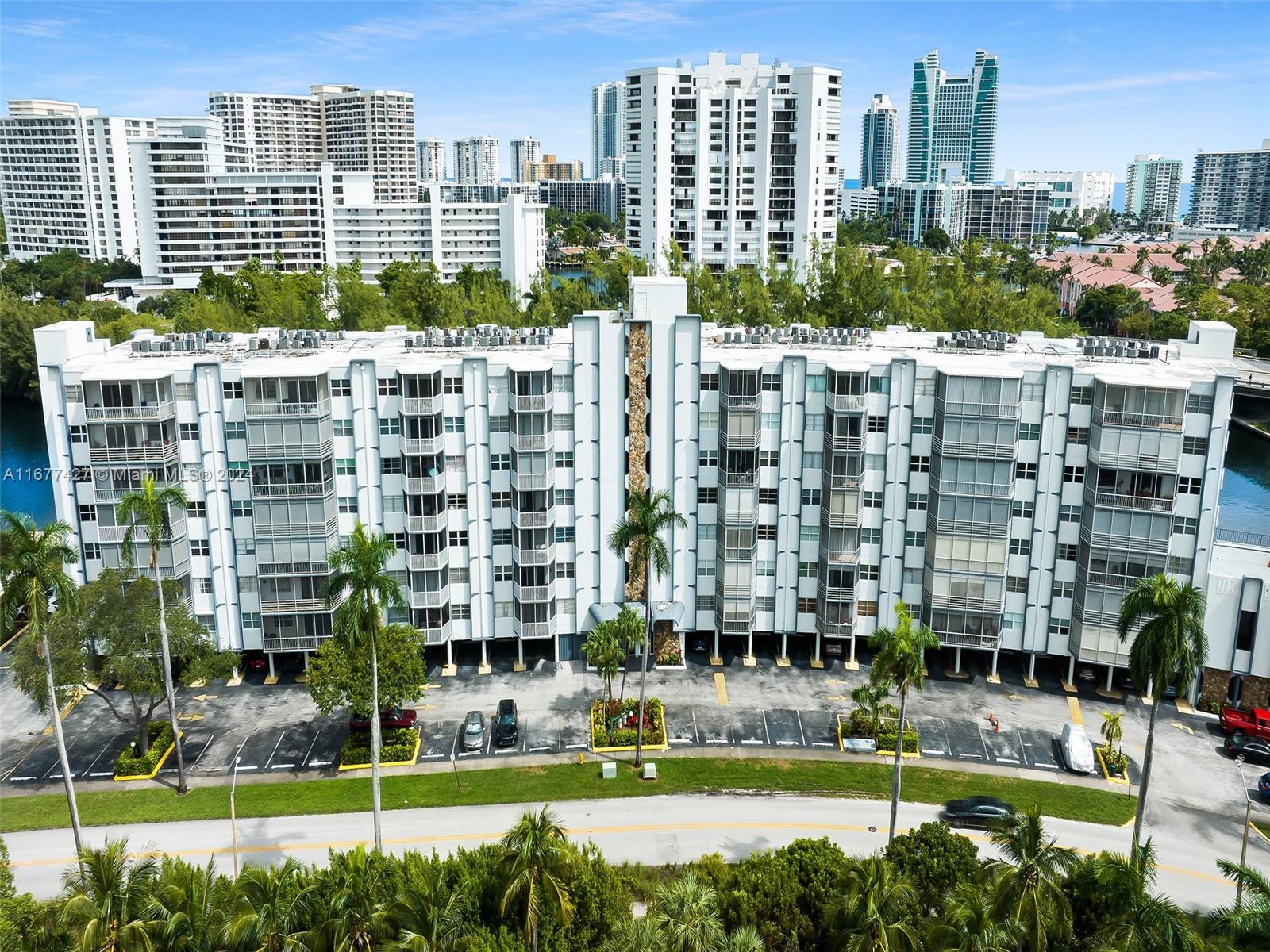 300 Diplomat Pkwy #204, Hallandale Beach, Florida image 23