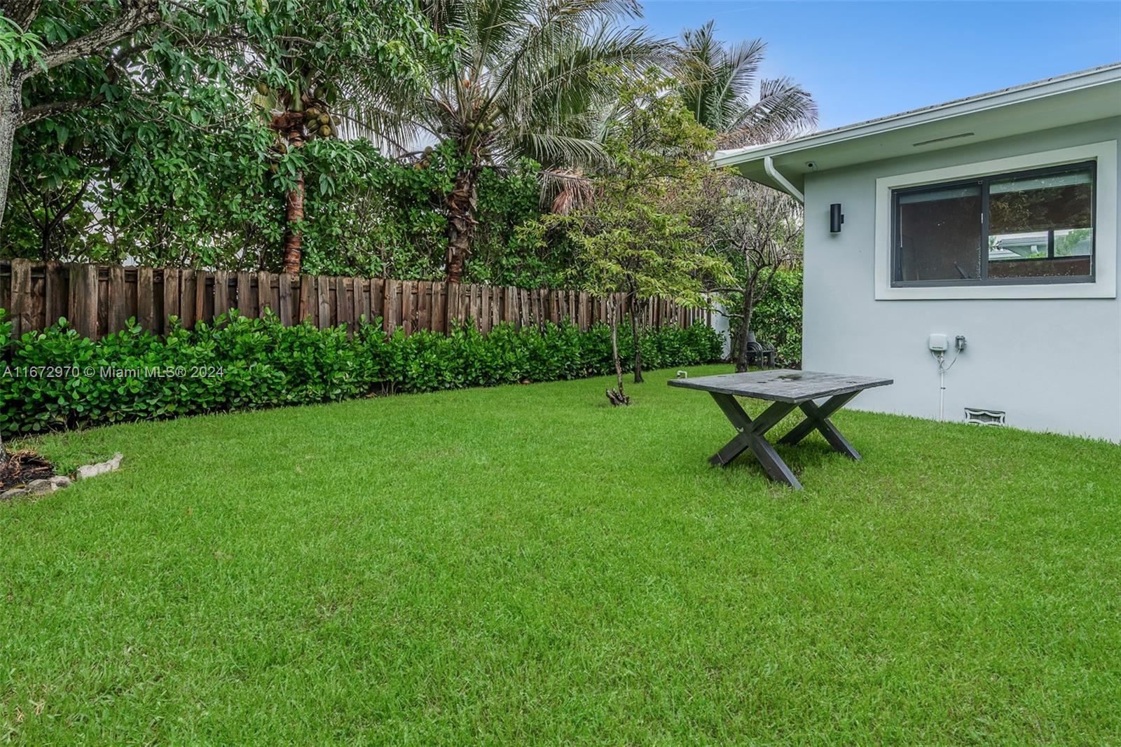 9032 Garland Ave, Surfside, Florida image 14