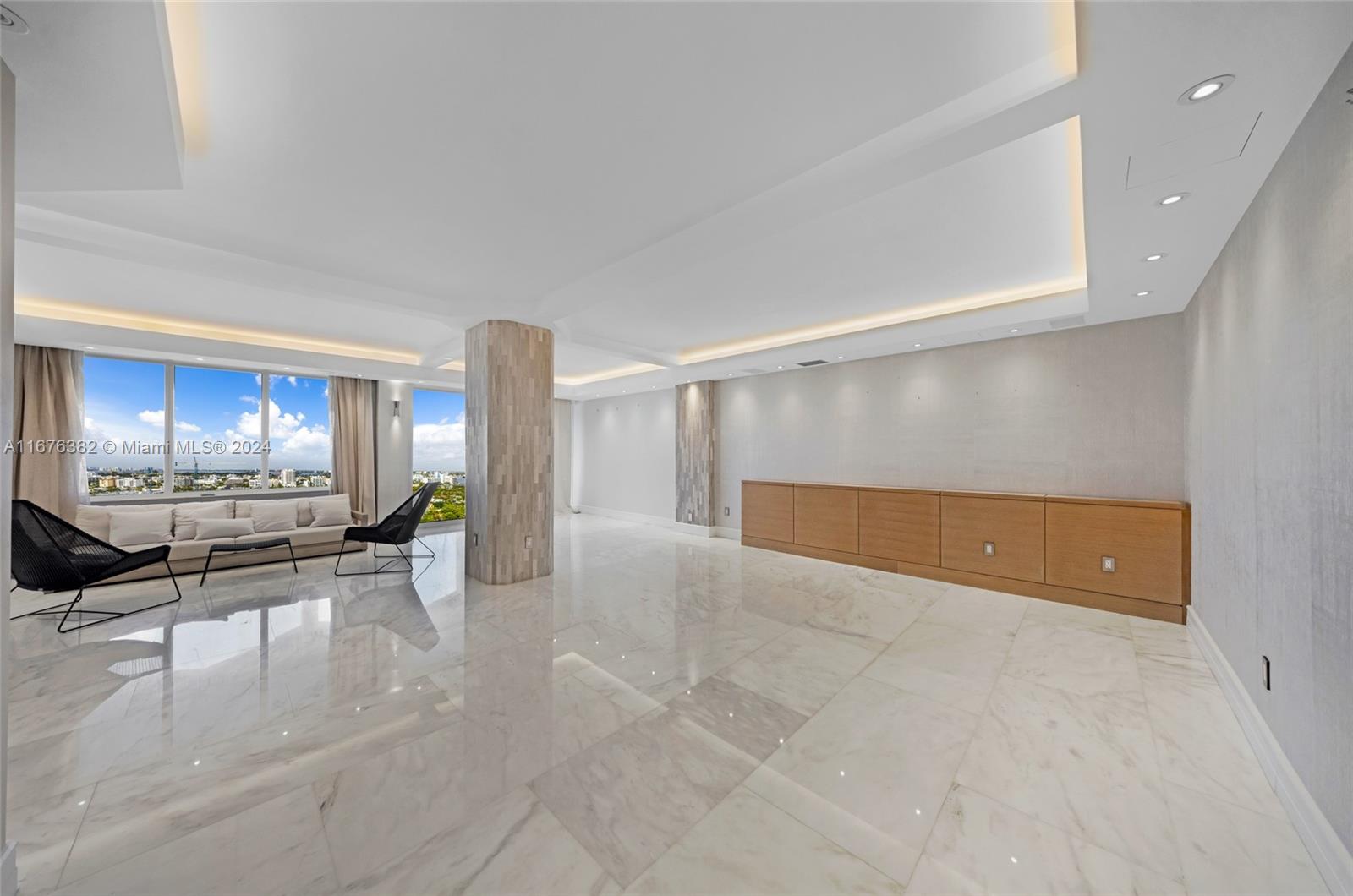 9801 Collins Ave #PH11, Bal Harbour, Florida image 2